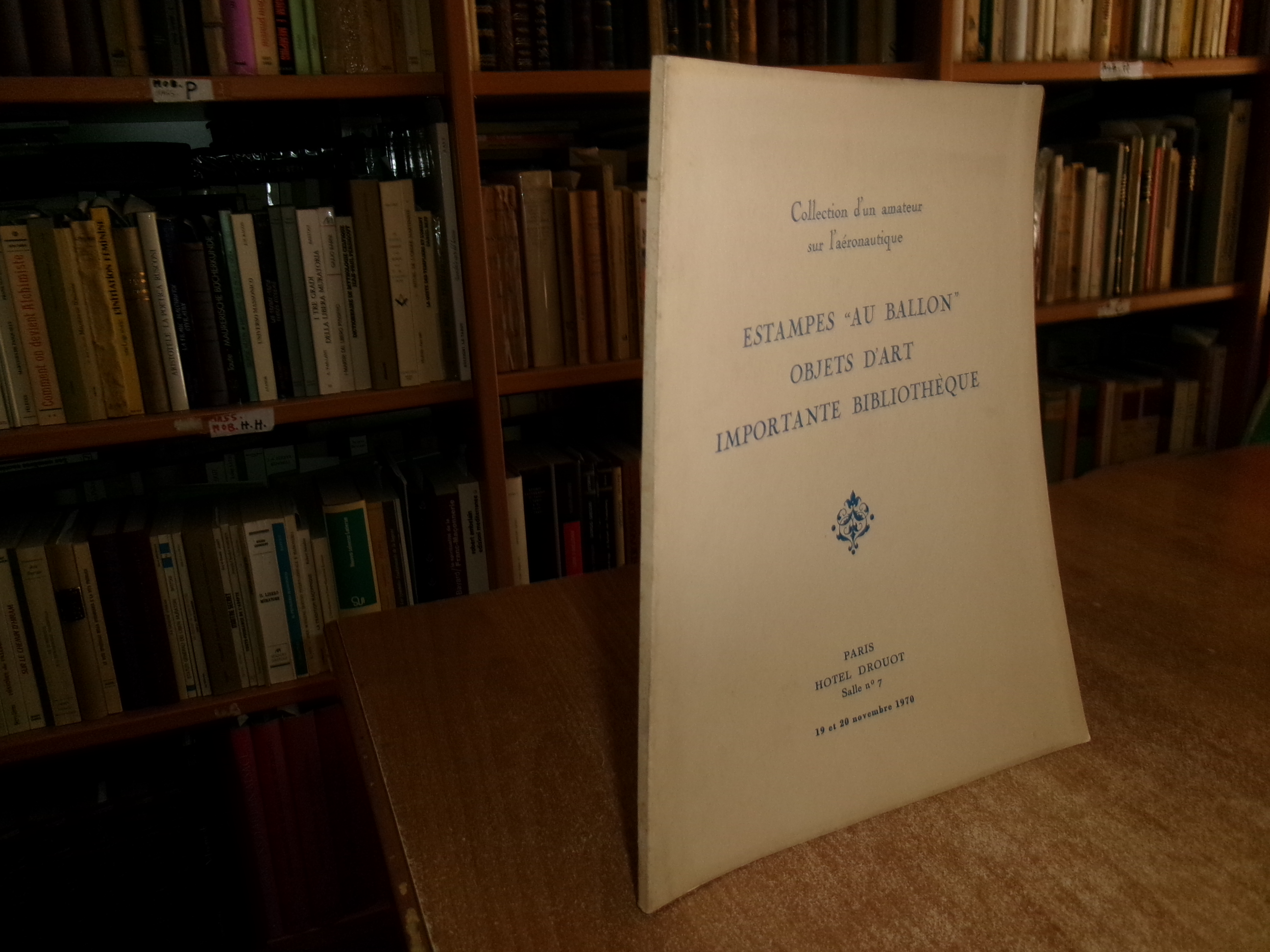 Estampes "Au Ballon" Objets d' Art Importante Bibliothèque. HOTEL DROUOT …