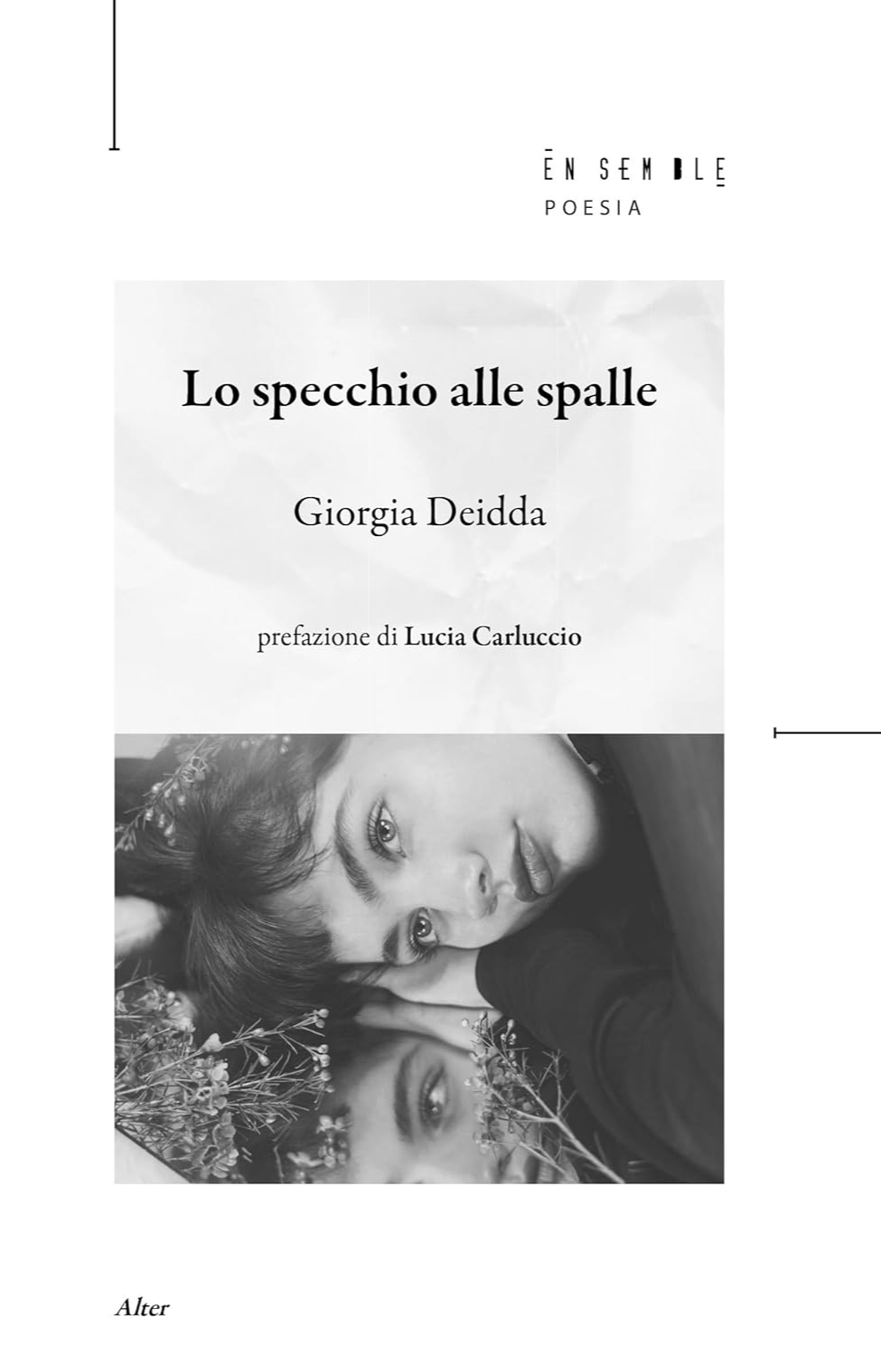 Lo specchio alle spalle