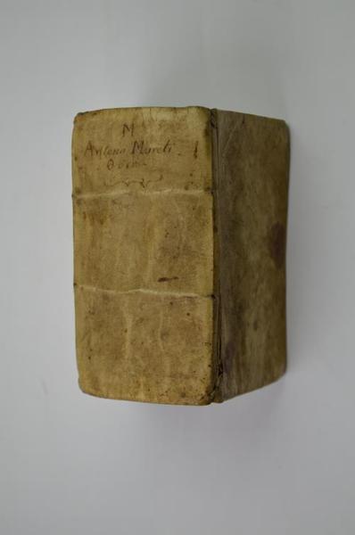 Orationum volumina duo. adiunximus etiam Caroli Sigonii Oratoris diversissimi Orationes …