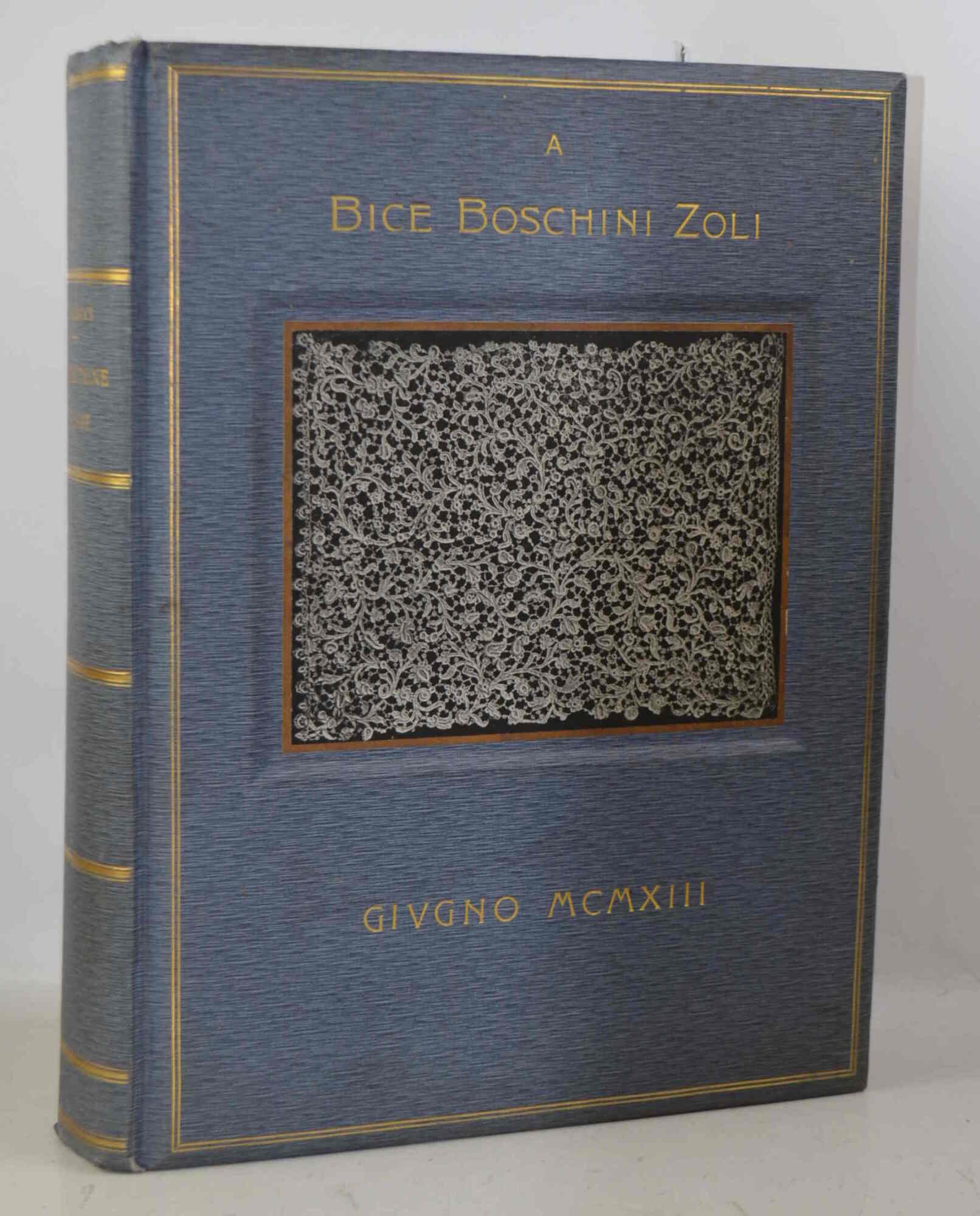 Antiche trine italiane. Trine ad ago.