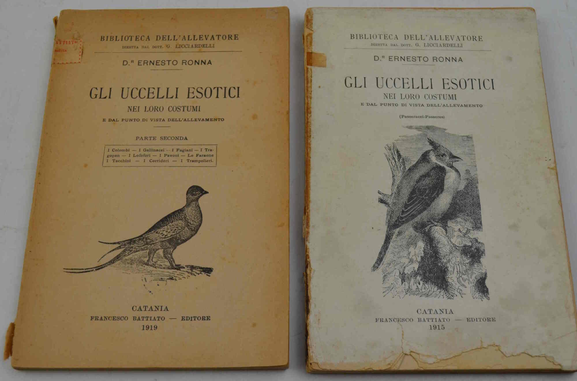 Gli uccelli esotici nei loro costumi...