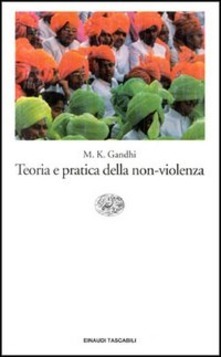 Teoria e pratica della non-violenza.