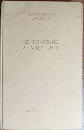Le consegne ai militanti.