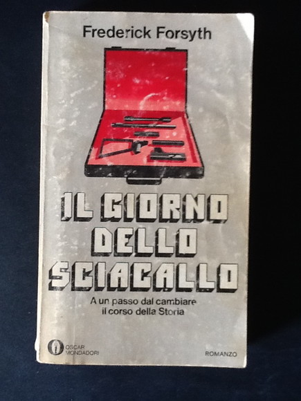 IL GIORNO DELLO SCIACALLO