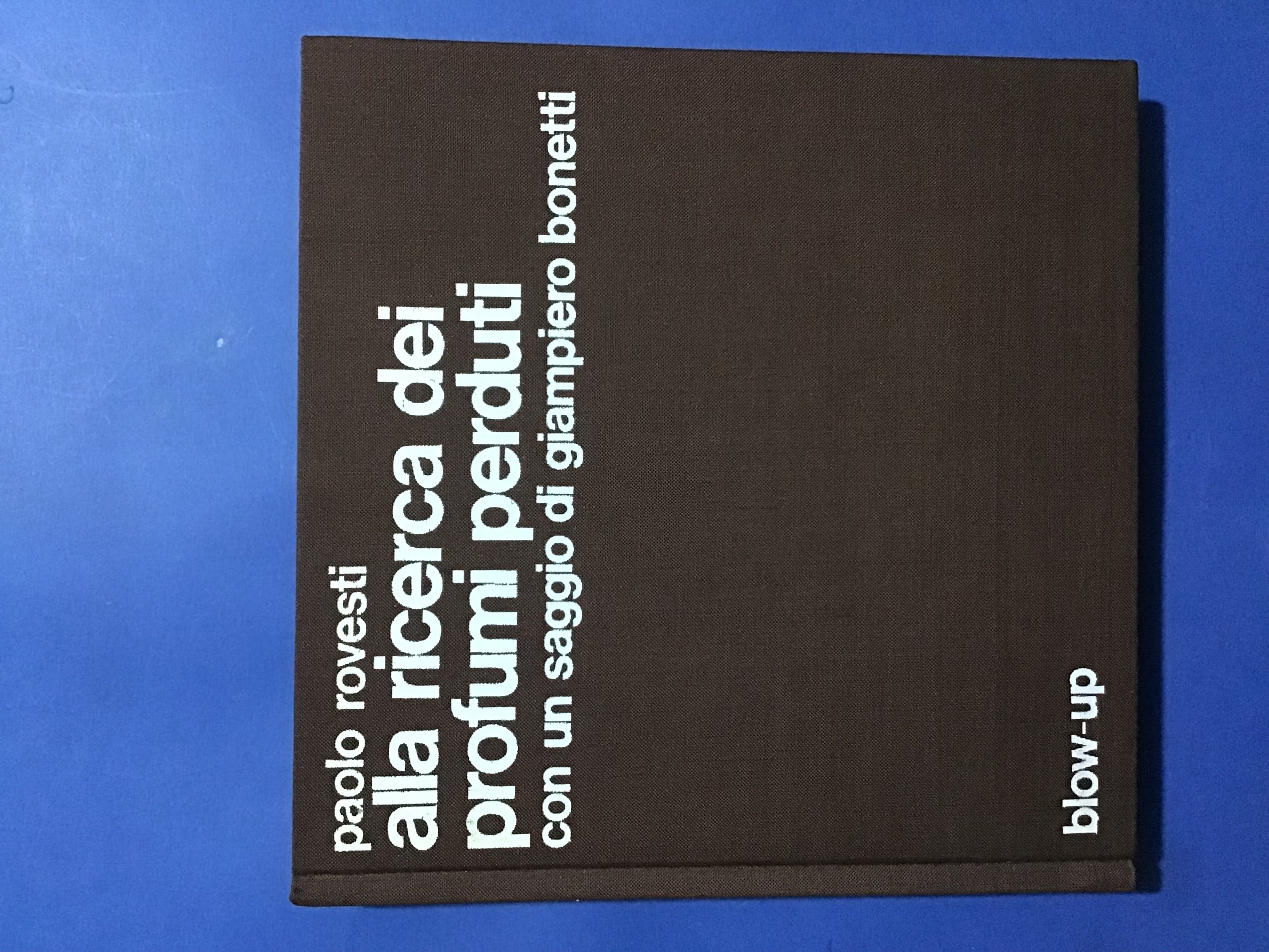 ALLA RICERCA DEI PROFUMI PERDUTI