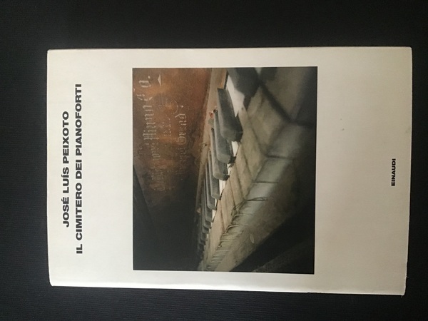 Il cimitero dei pianoforti