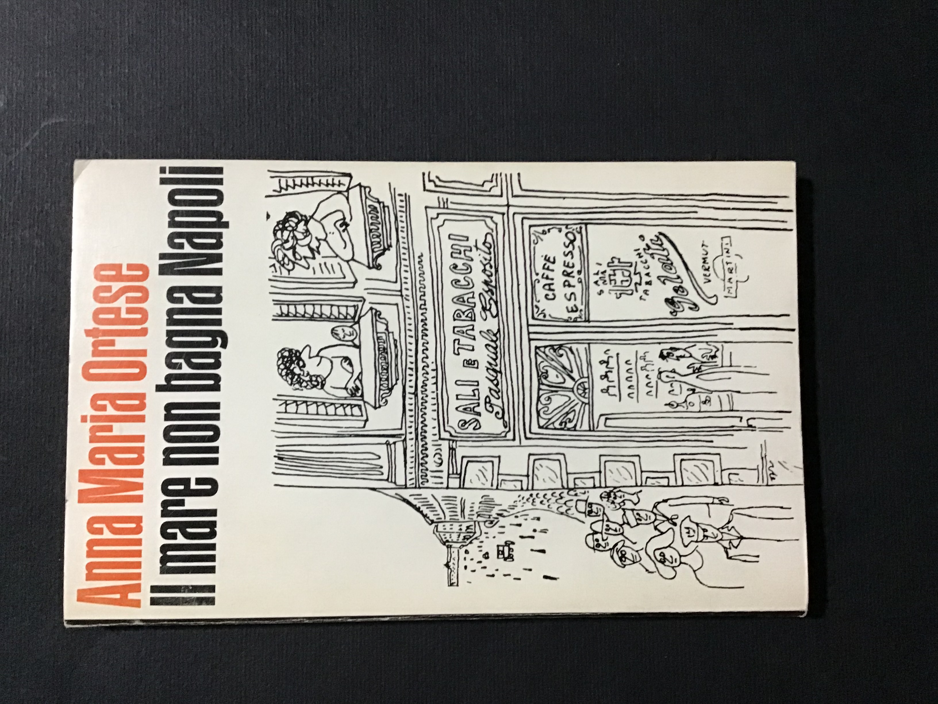 IL MARE NON BAGNA NAPOLI