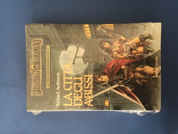 LA CITTA' DEGLI ABISSI