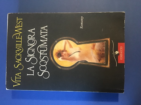 LA SIGNORA SCOSTUMATA