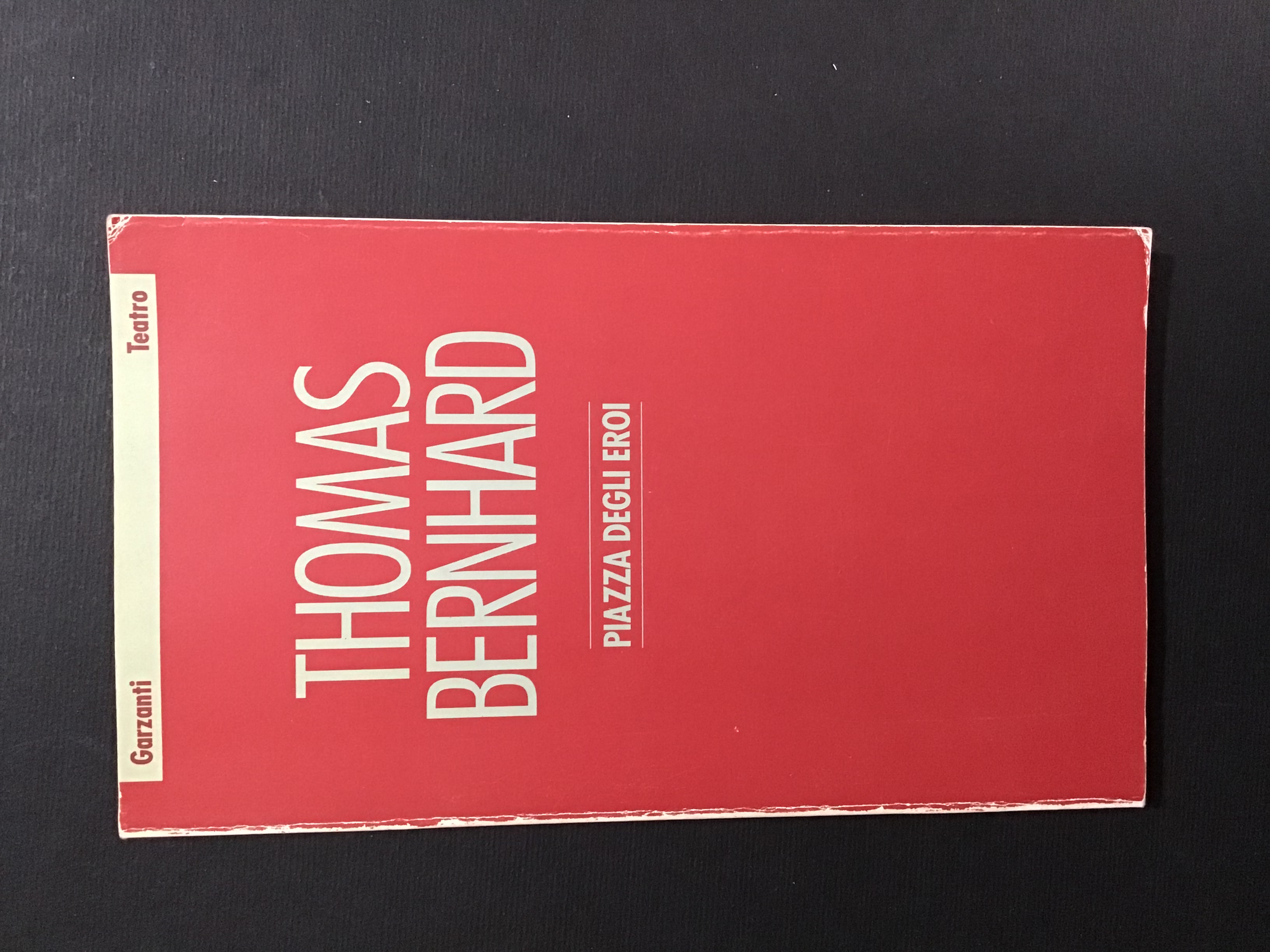 PIAZZA DEGLI EROI (HELDENPLATZ)