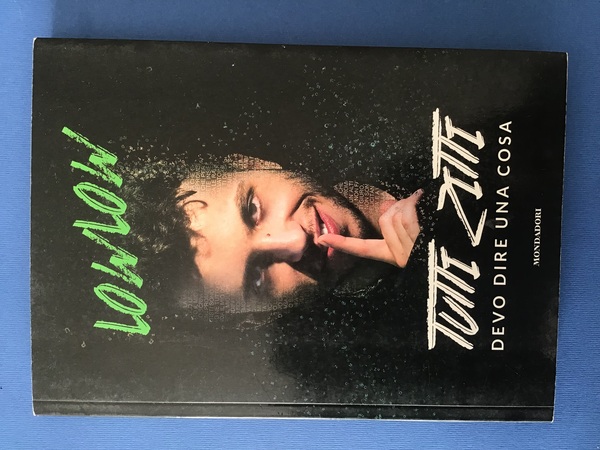 TUTTI ZITTI. DEVO DIRE UNA COSA