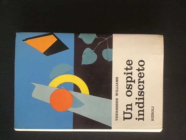 UN OSPITE INDISCRETO