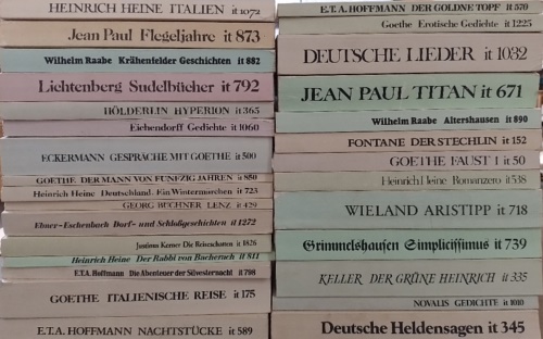 Insel taschenbuch klassiker. LOTTO Costituito da 33 volumi: --Hoffmann E.T.A. …