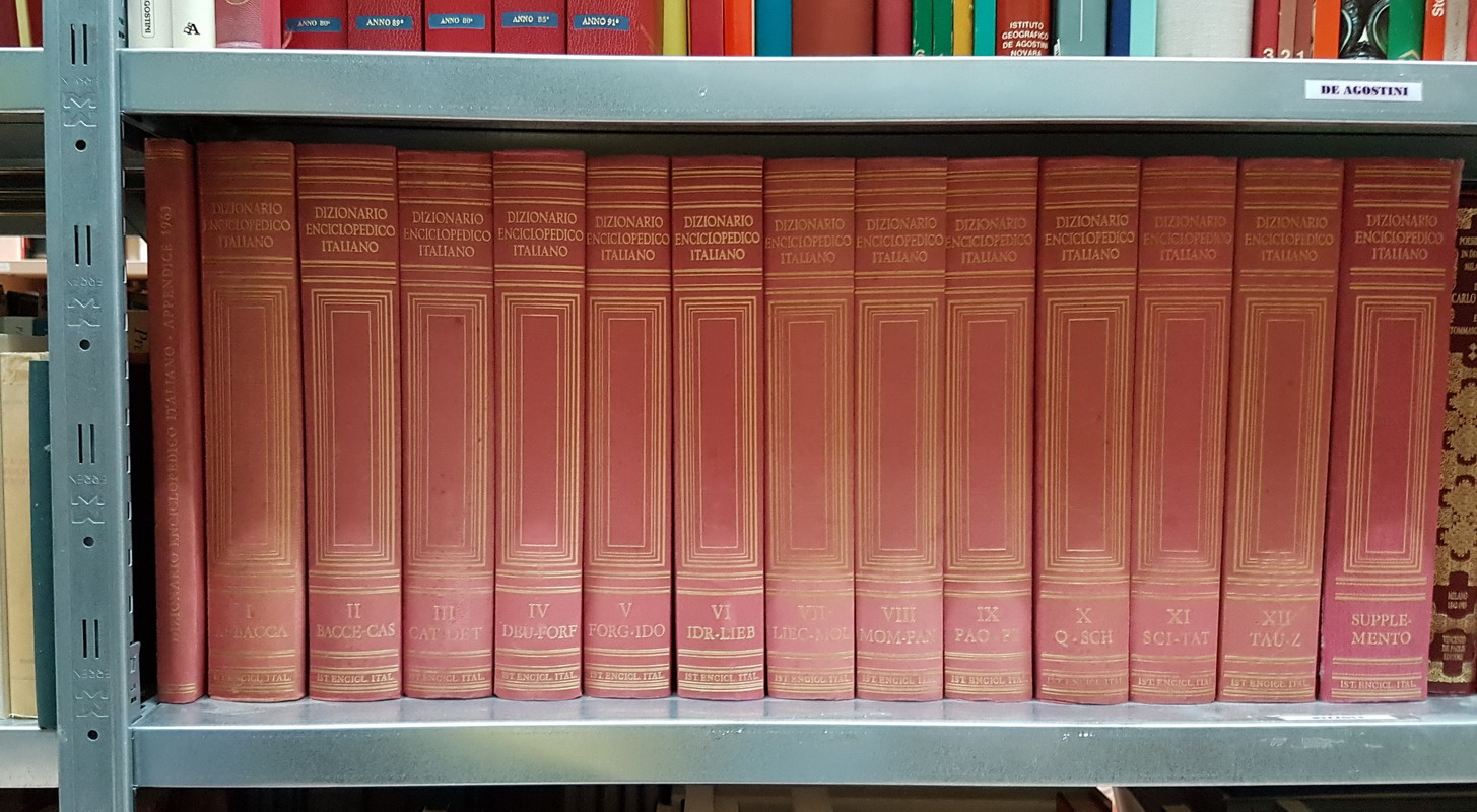 DIZIONARIO ENCICLOPEDICO ITALIANO