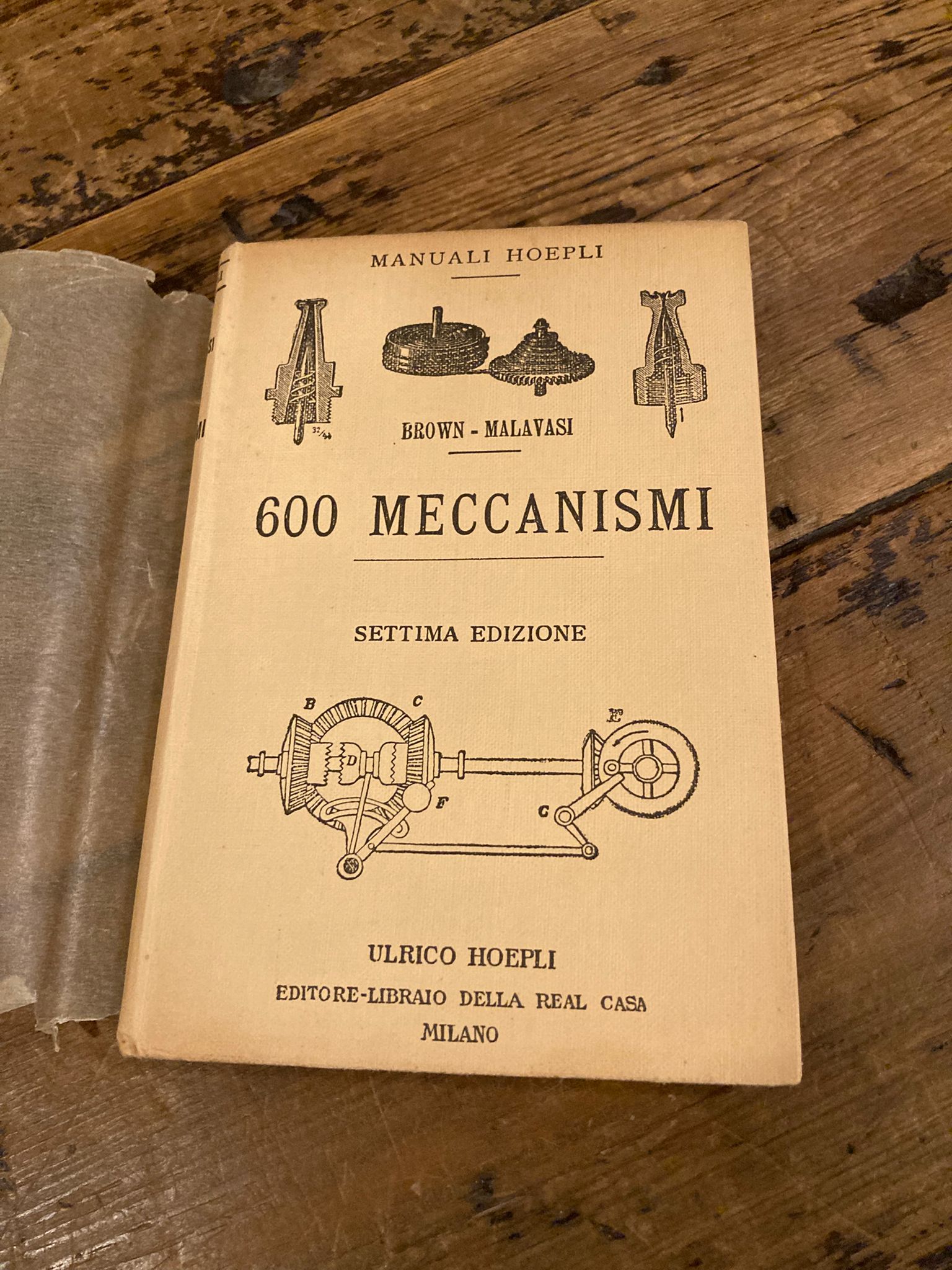 600 meccanismi scelti fra i più importanti e recenti riferentisi …