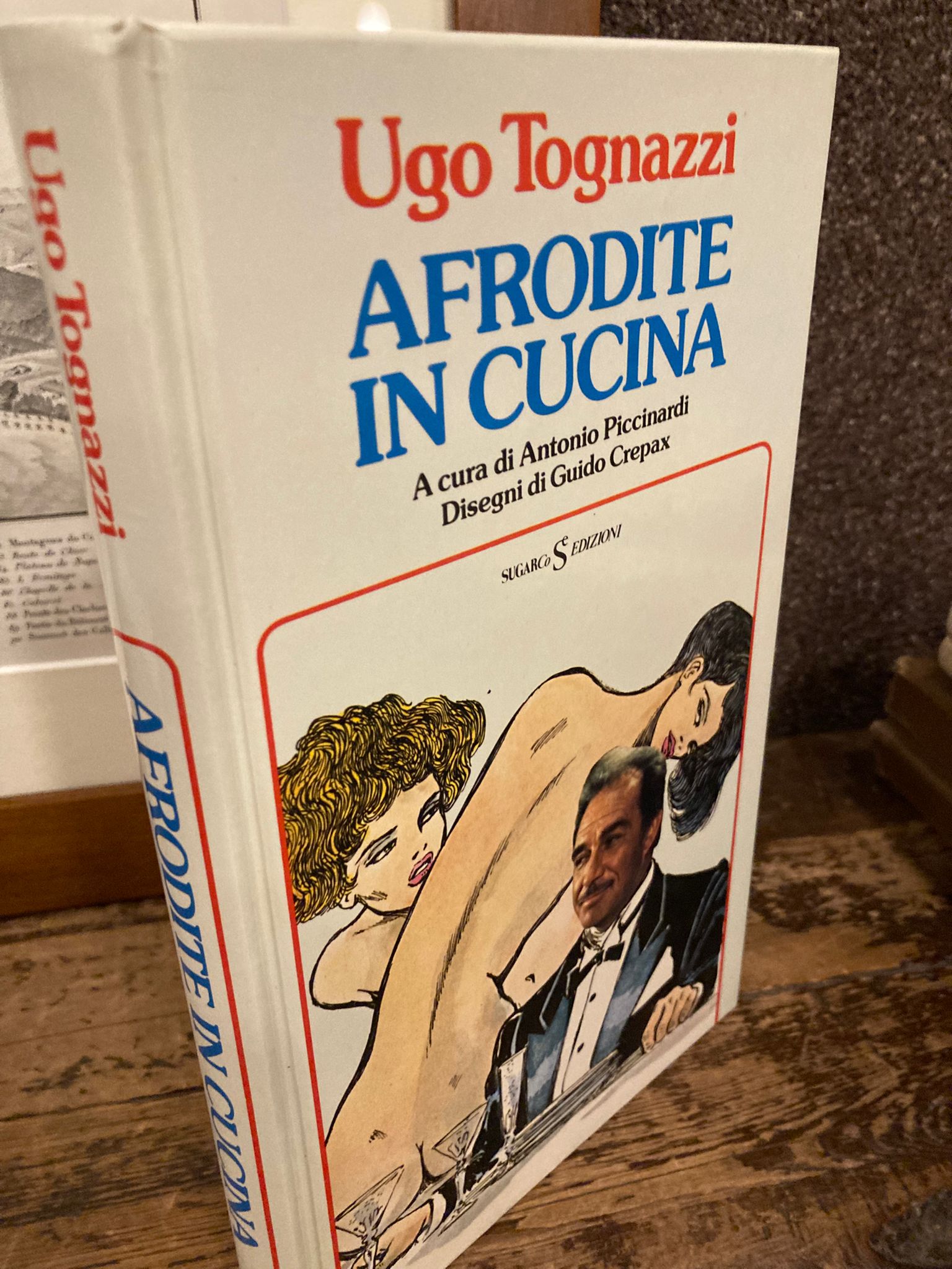Afrodite in cucina. A cura di Antonio Piccinardi. Disegni di …
