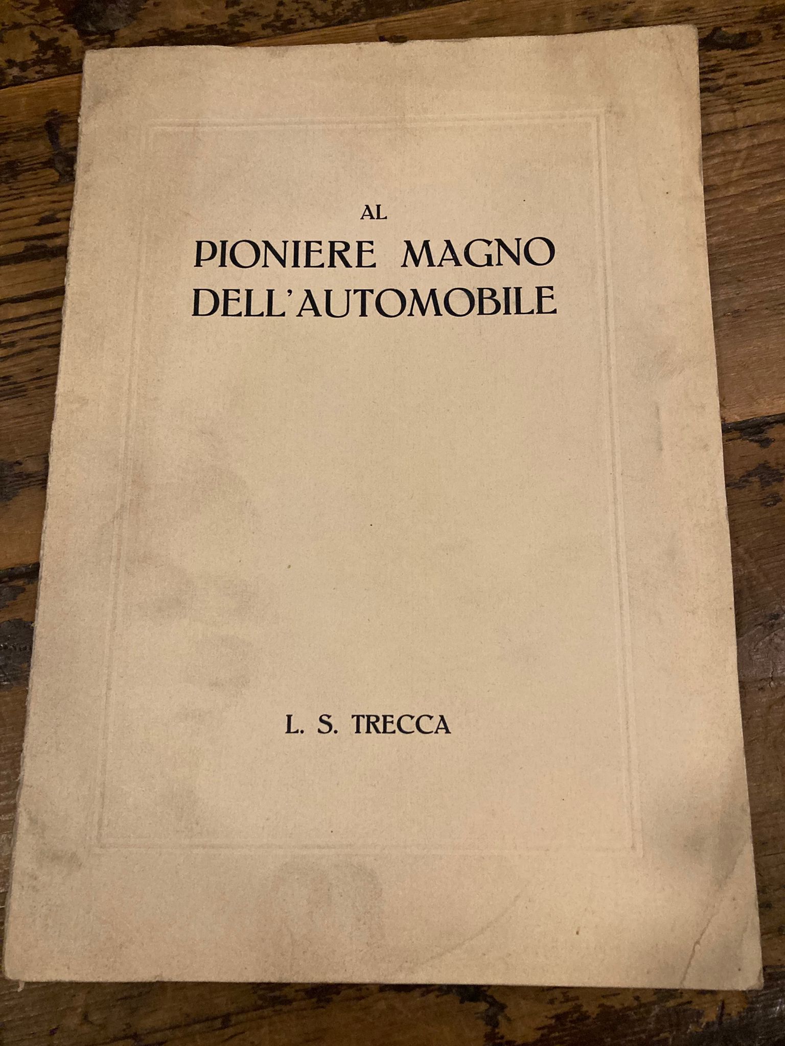 Al pioniere Magno dell'automobile