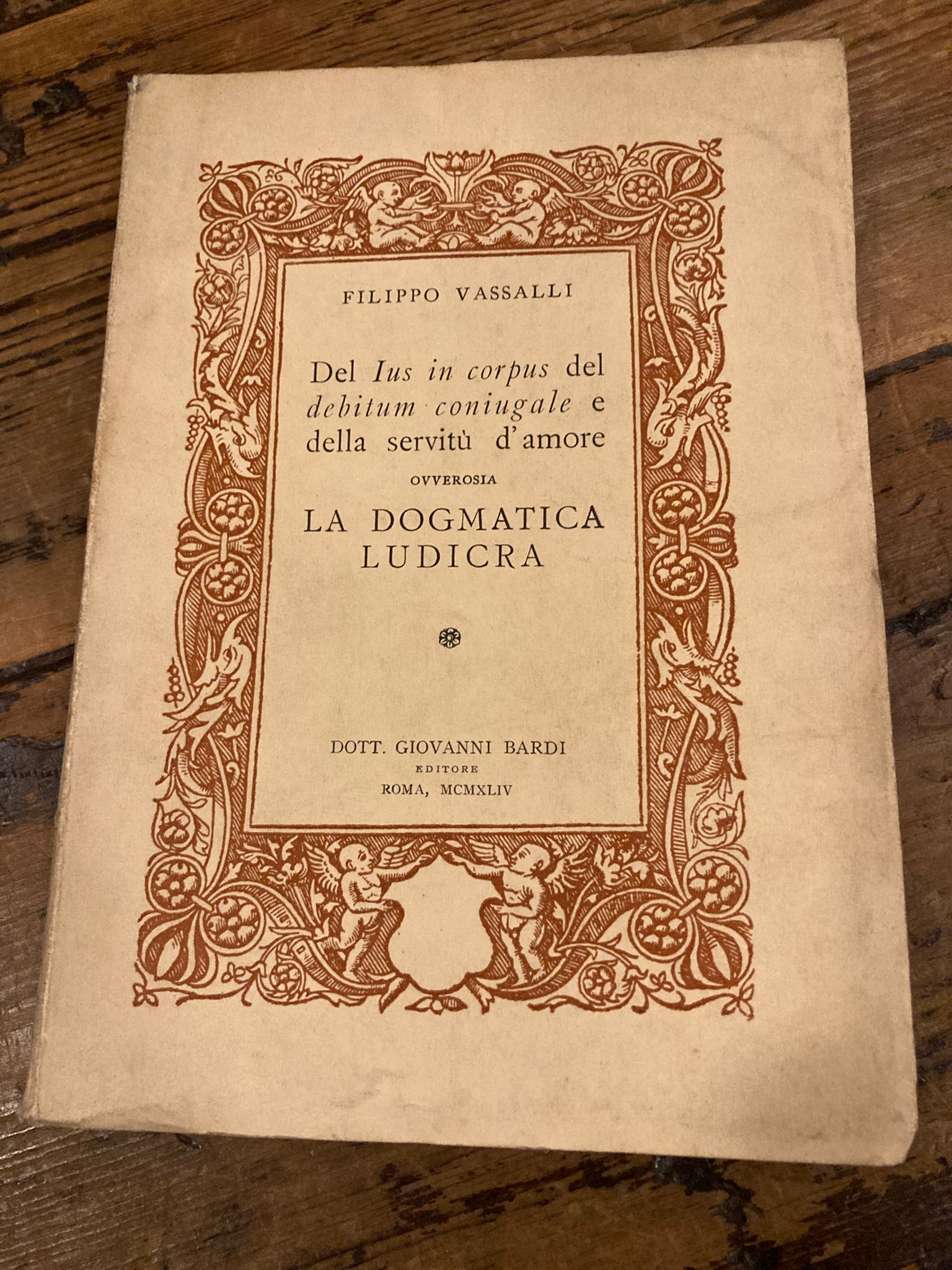 Del Ius in corpus del debitum coniugale e della servitù …