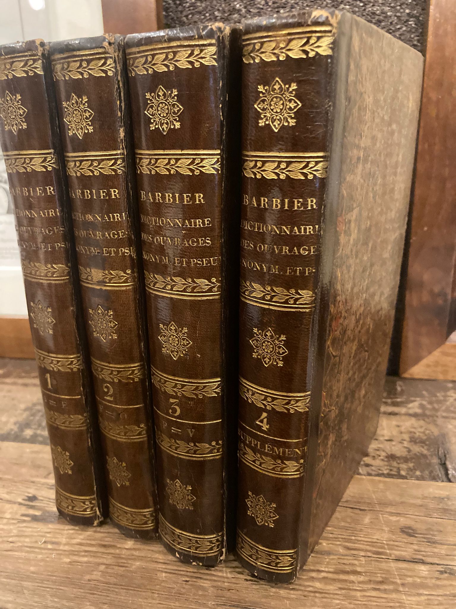 Dictionnaire des Ouvrages Anonymes et Pseudonymes composés, traduites ou oubliés …