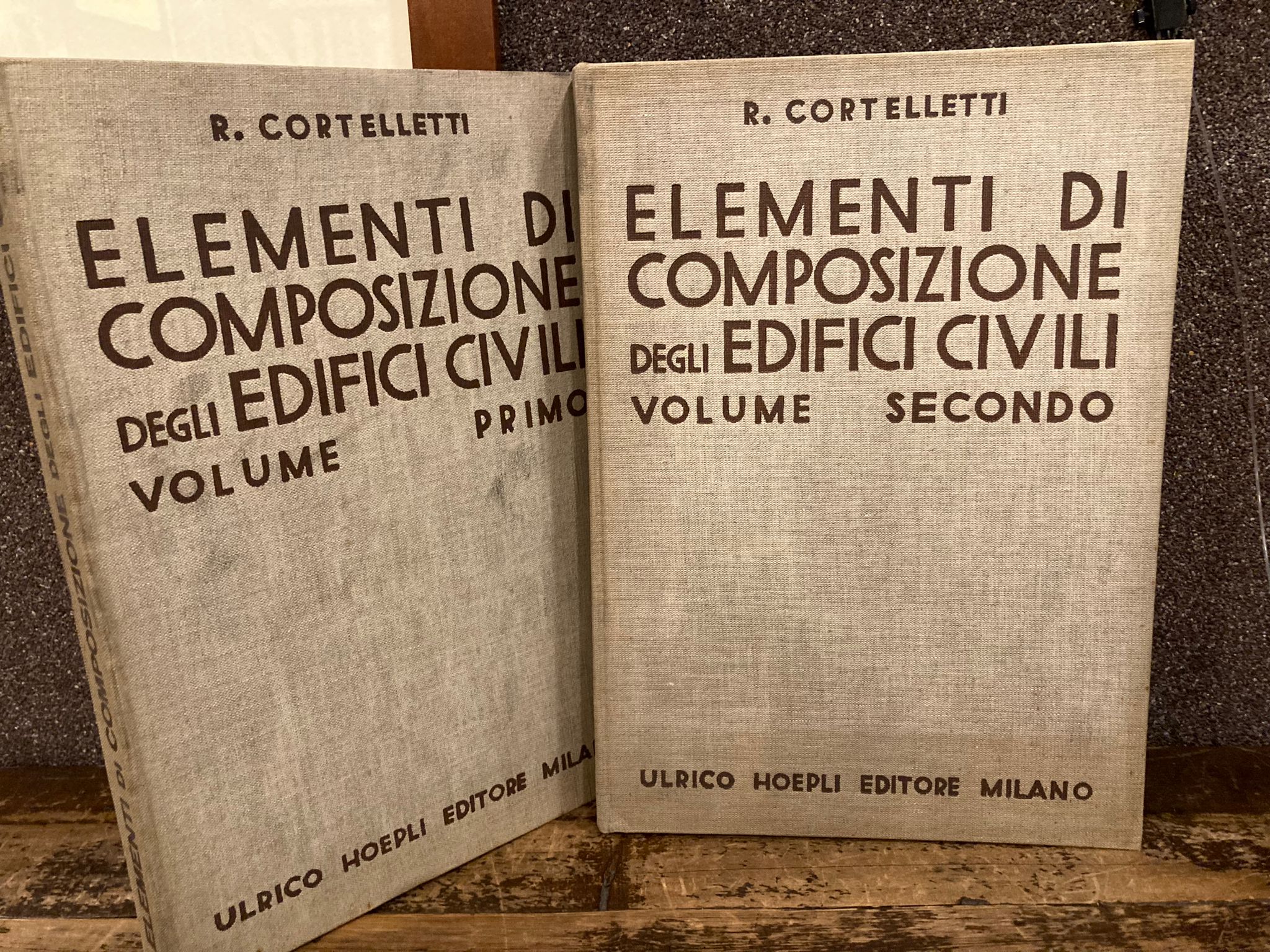 Elementi di composizione degli edifici civili Volume primo: Elementi generali. …