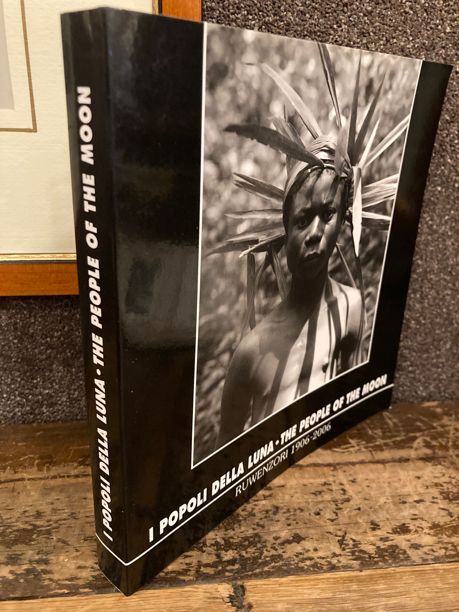 I popoli della Luna - The People of the Moon. …