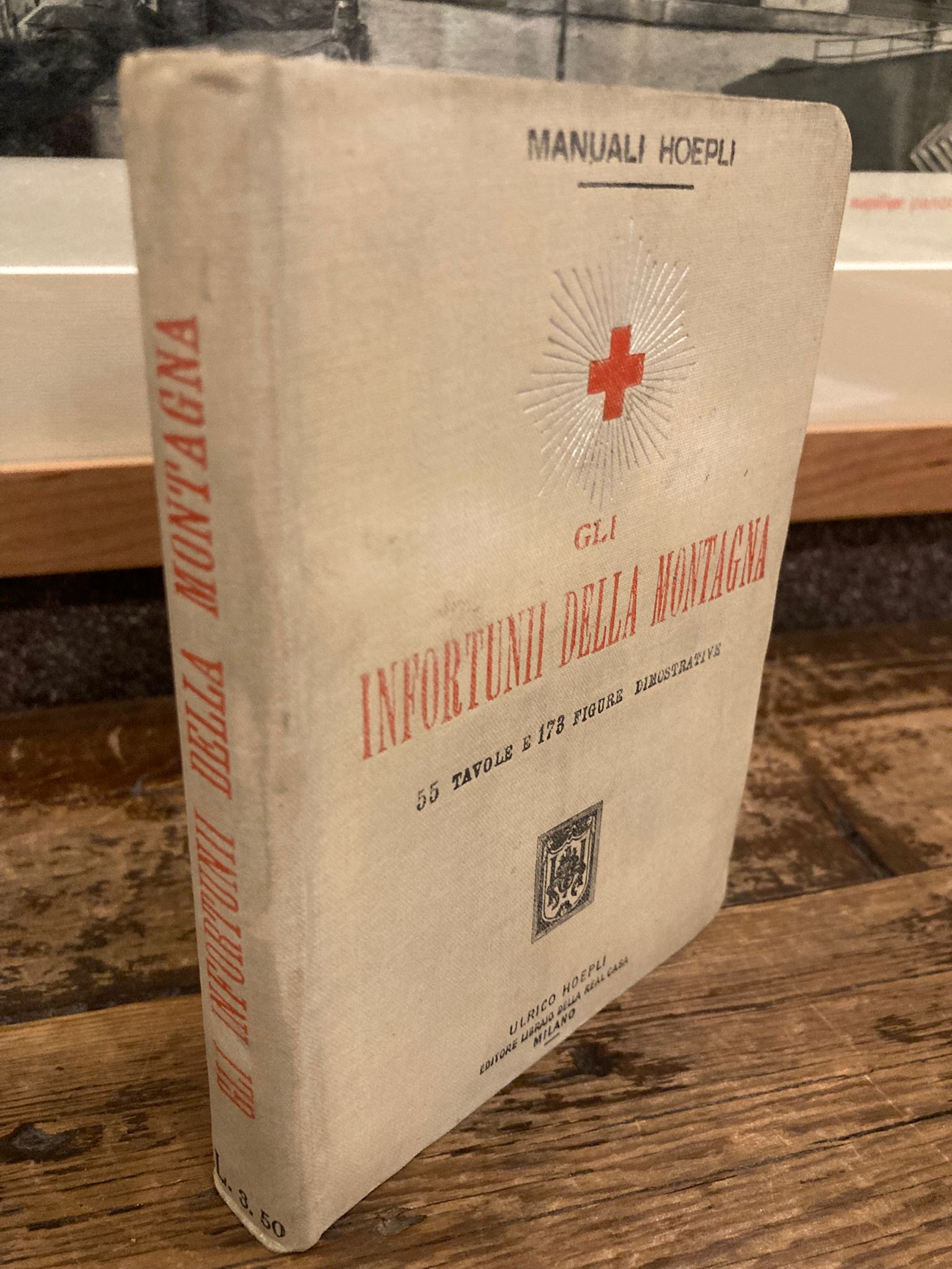 Infortunii della montagna. Manuale pratico ad uso degli Alpinisti, delle …