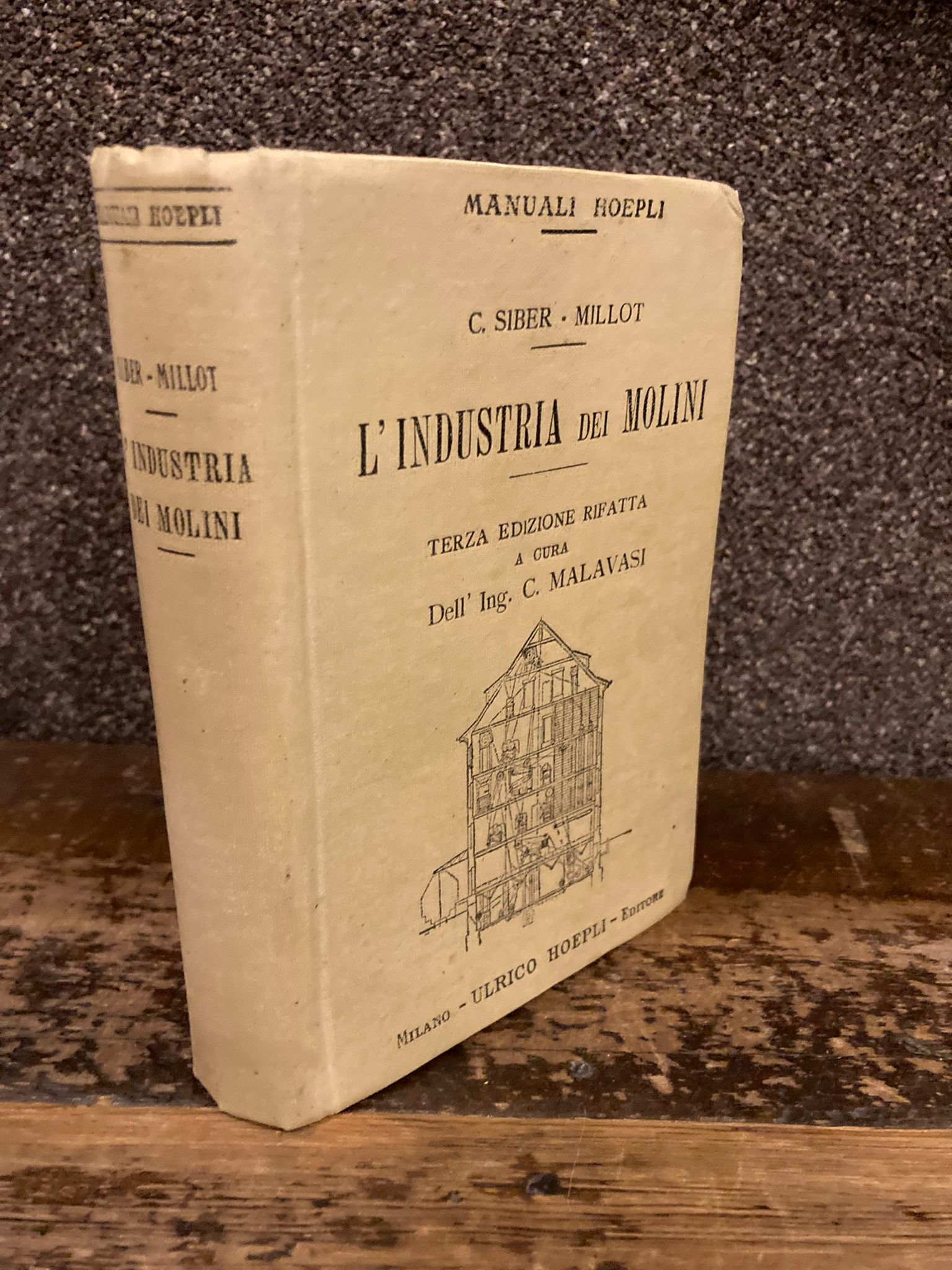 L'industria dei molini. Terza edizione rifatta a cura dell' Ing. …