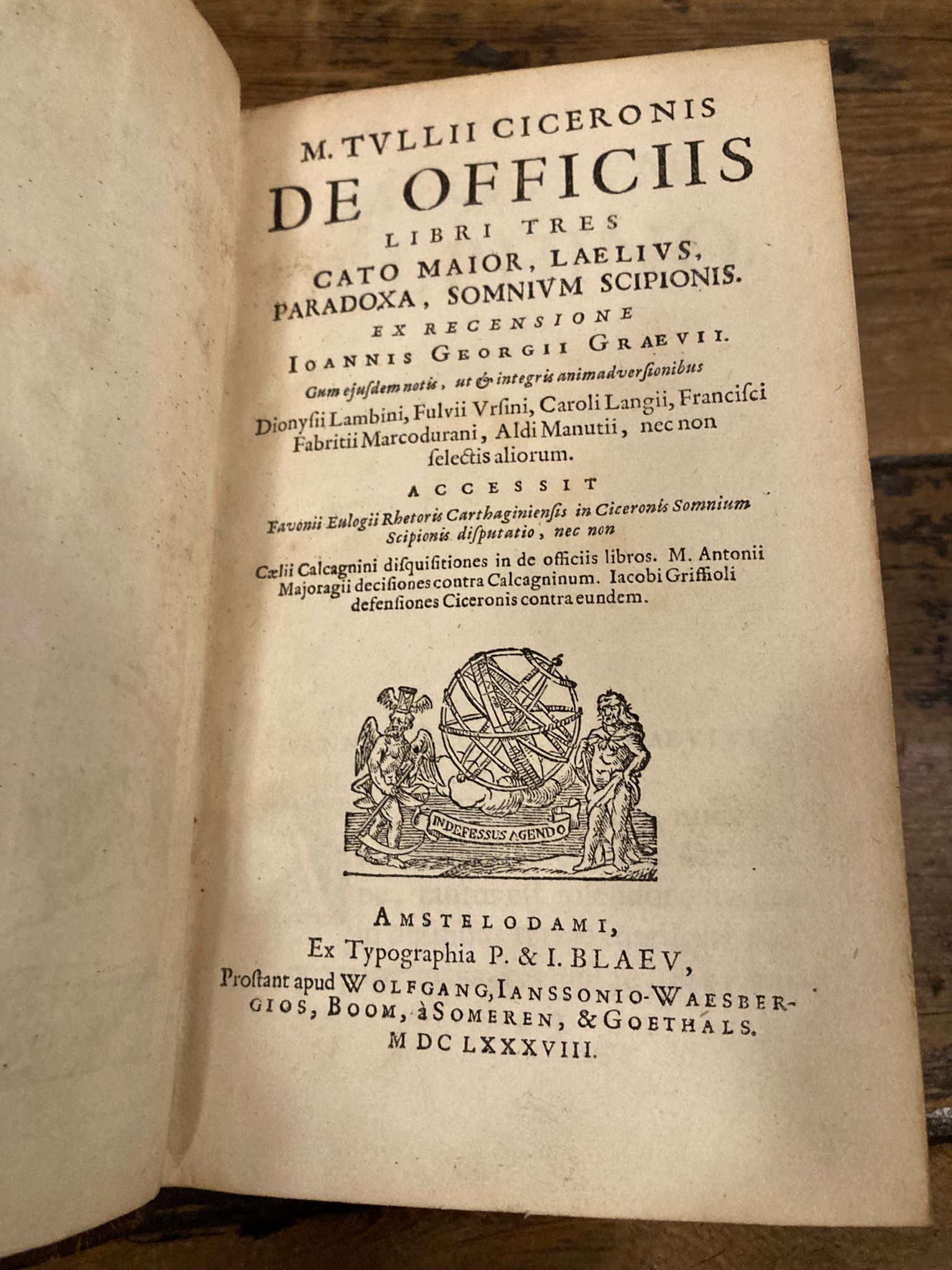 M. TULLII CICERONIS, DE OFFICIIS LIBRI TRES, CATO MAIOR, LAELIUS, …