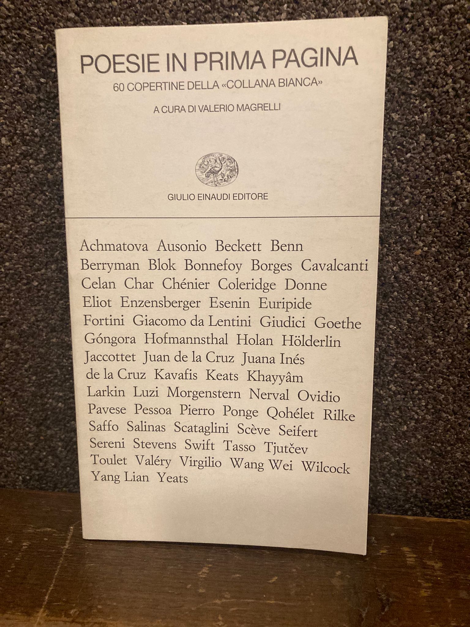 Poesie in prima pagina. 60 copertine della 'Collana Bianca'