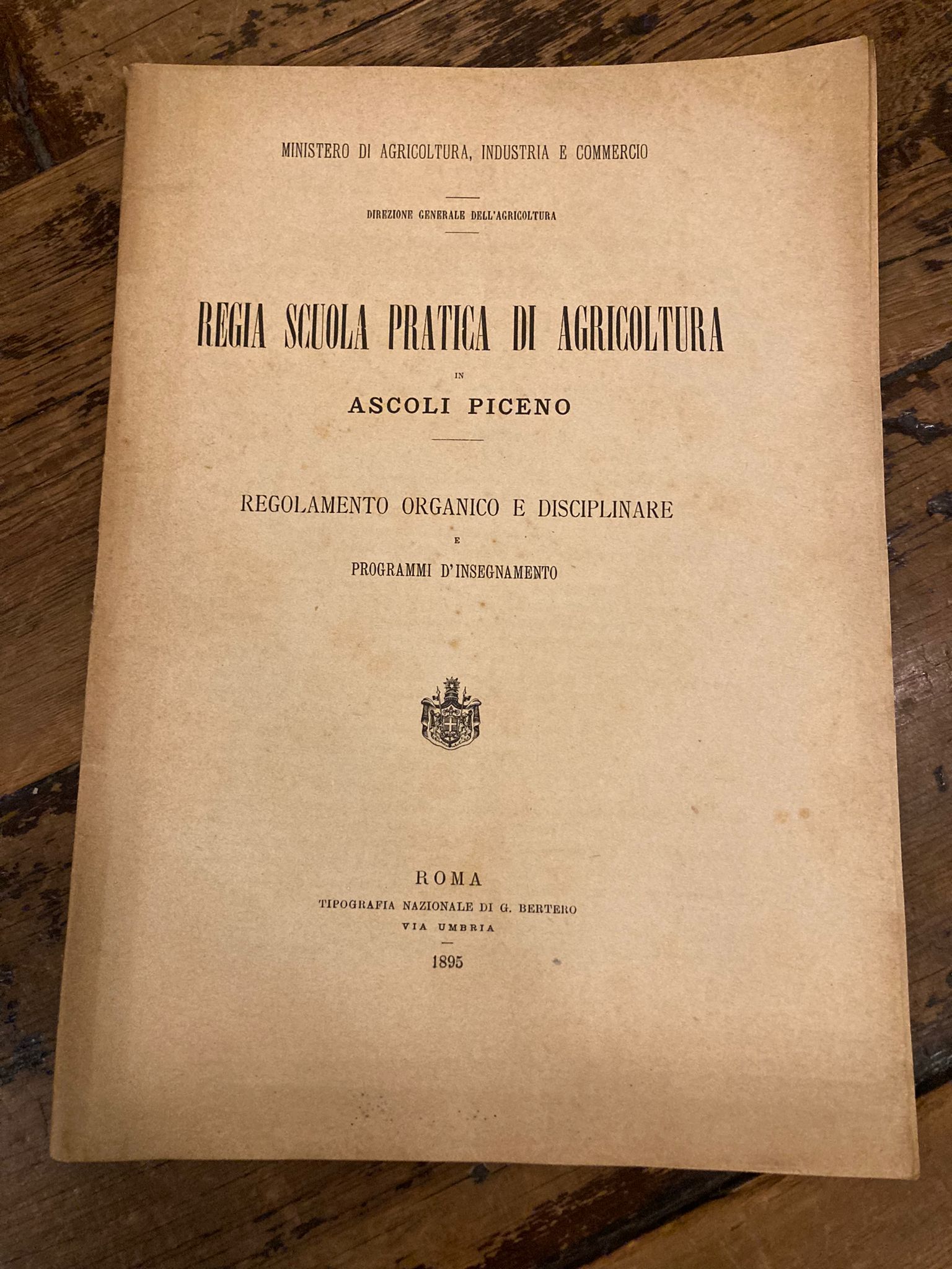Regia scuola pratica di agricoltura in Ascoli Piceno. Regolamento organico …