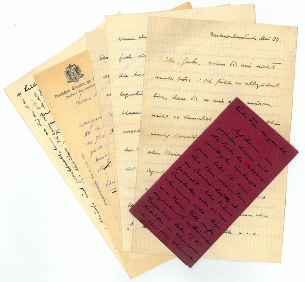 4 autograph letters signed.