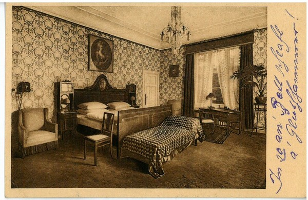 Eigenh. Postkarte mit U.