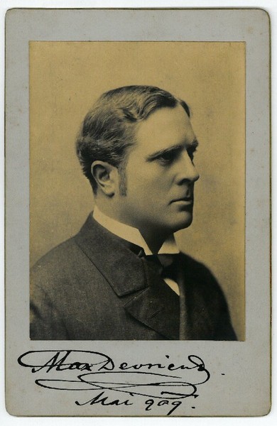 Kabinettphotographie mit eigenh. U.