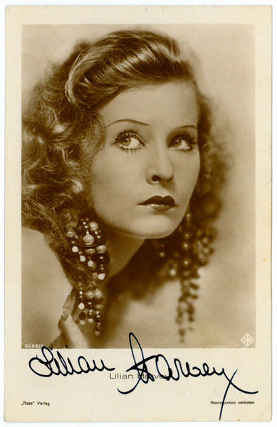 Portraitpostkarte mit eigenh. U.