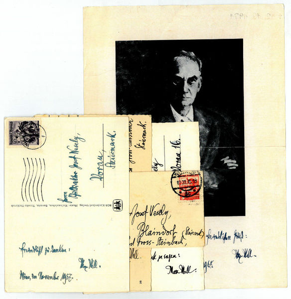 3 eigenh. Bildpostkarten und gedr. Visitkarte mit U. sowie 1 …