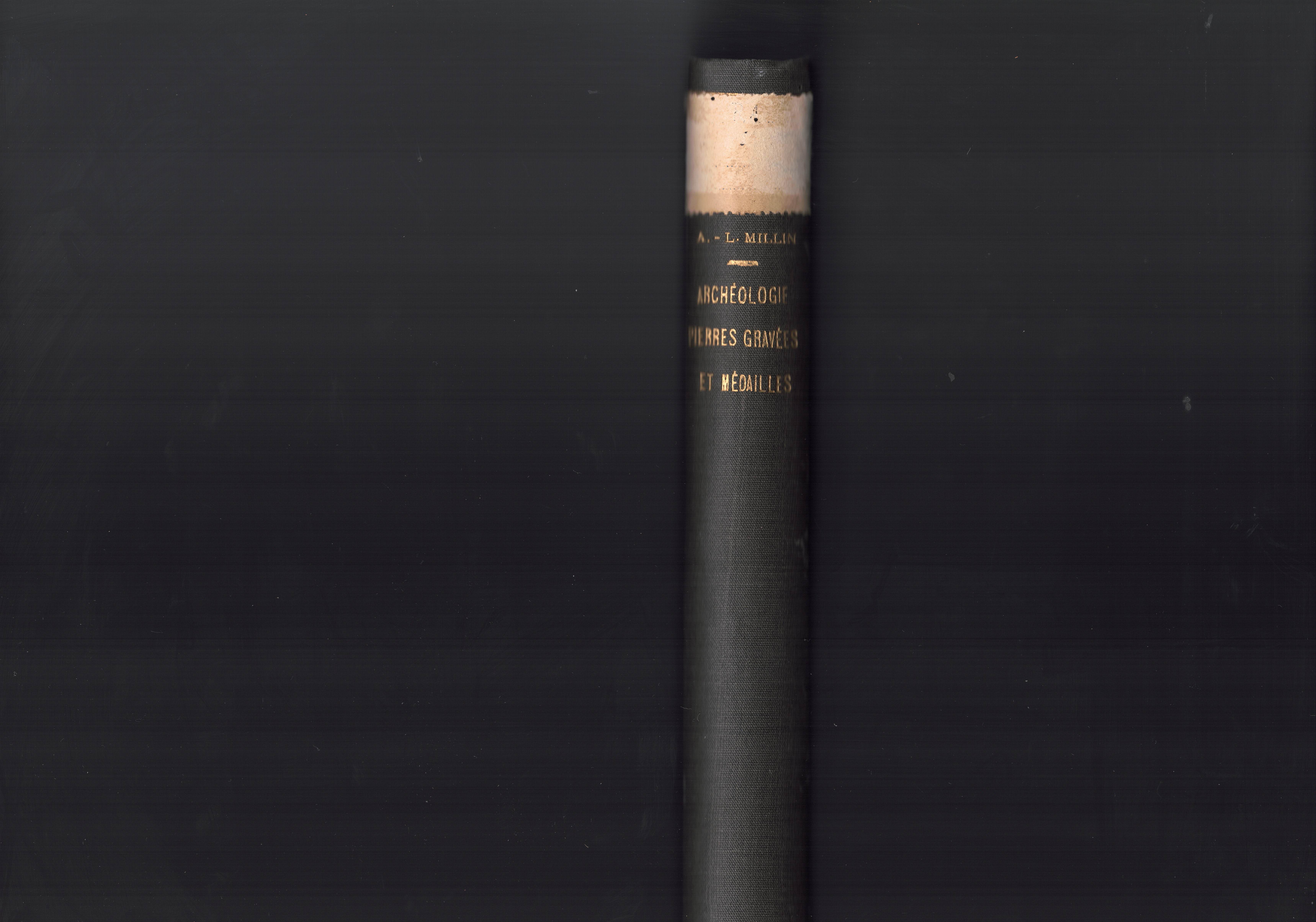 Introductions a l'Etude de l'Archeologie, des pierres Gravees et des …