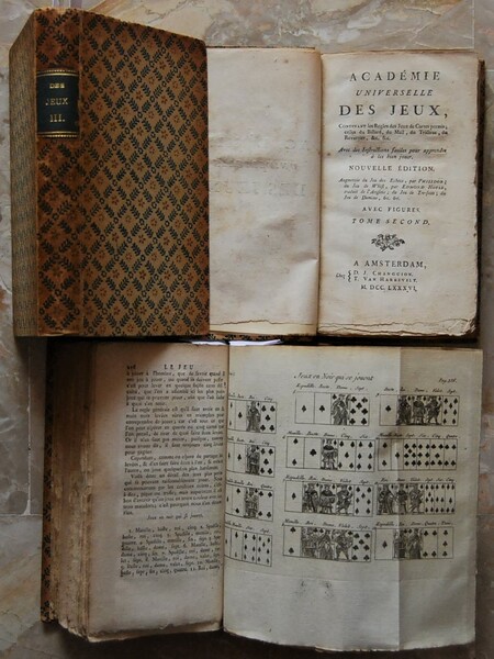 ACADEMIE UNIVERSELLE DES JEUX, CONTENANT LES REGLES DES JEUX DE …