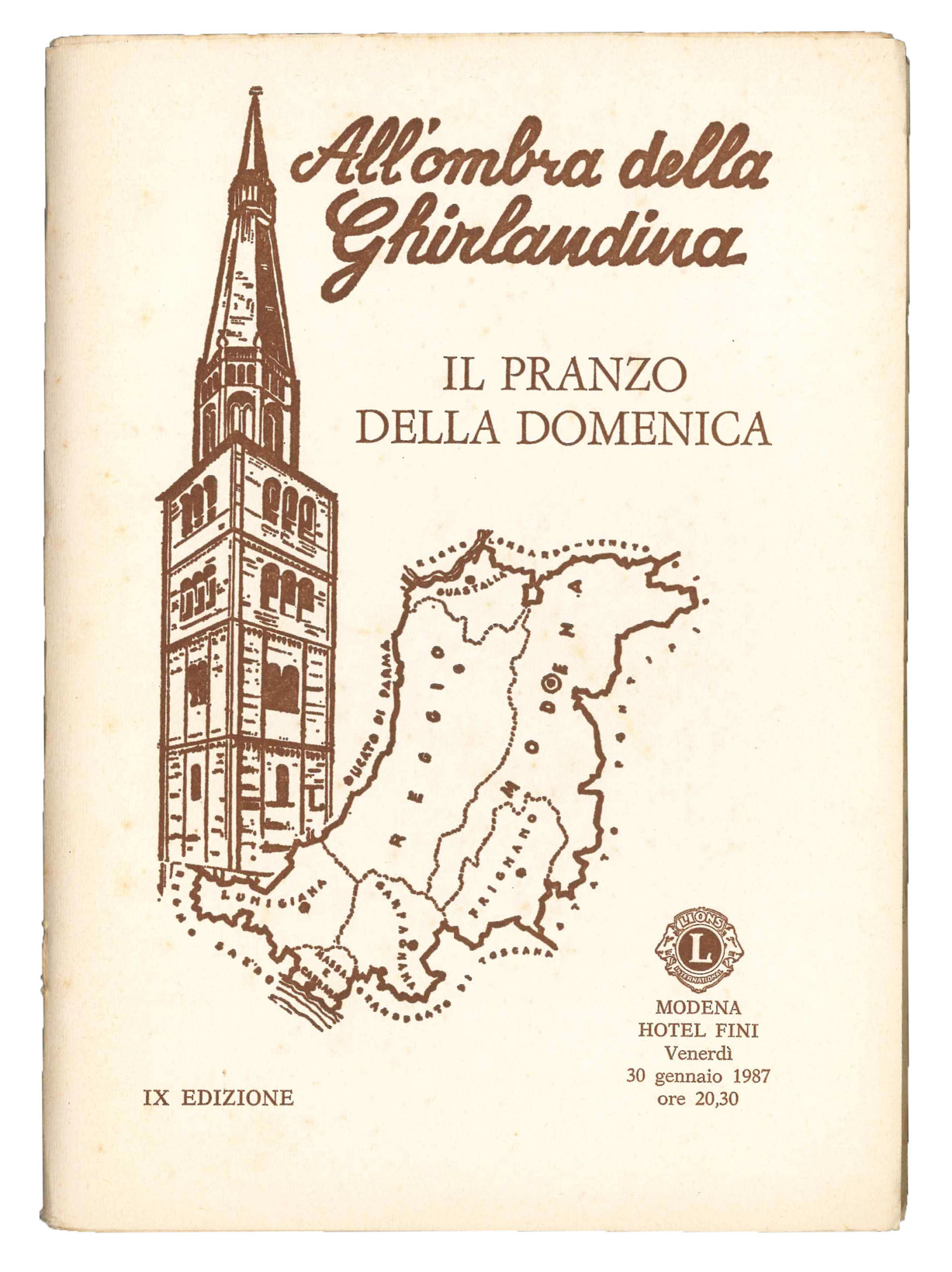 All'ombra della Ghirlandina: il pranzo della domenica.