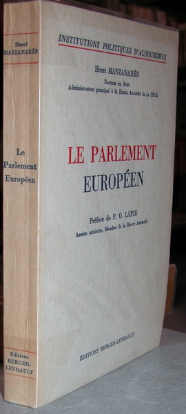 Le Parlement européen.