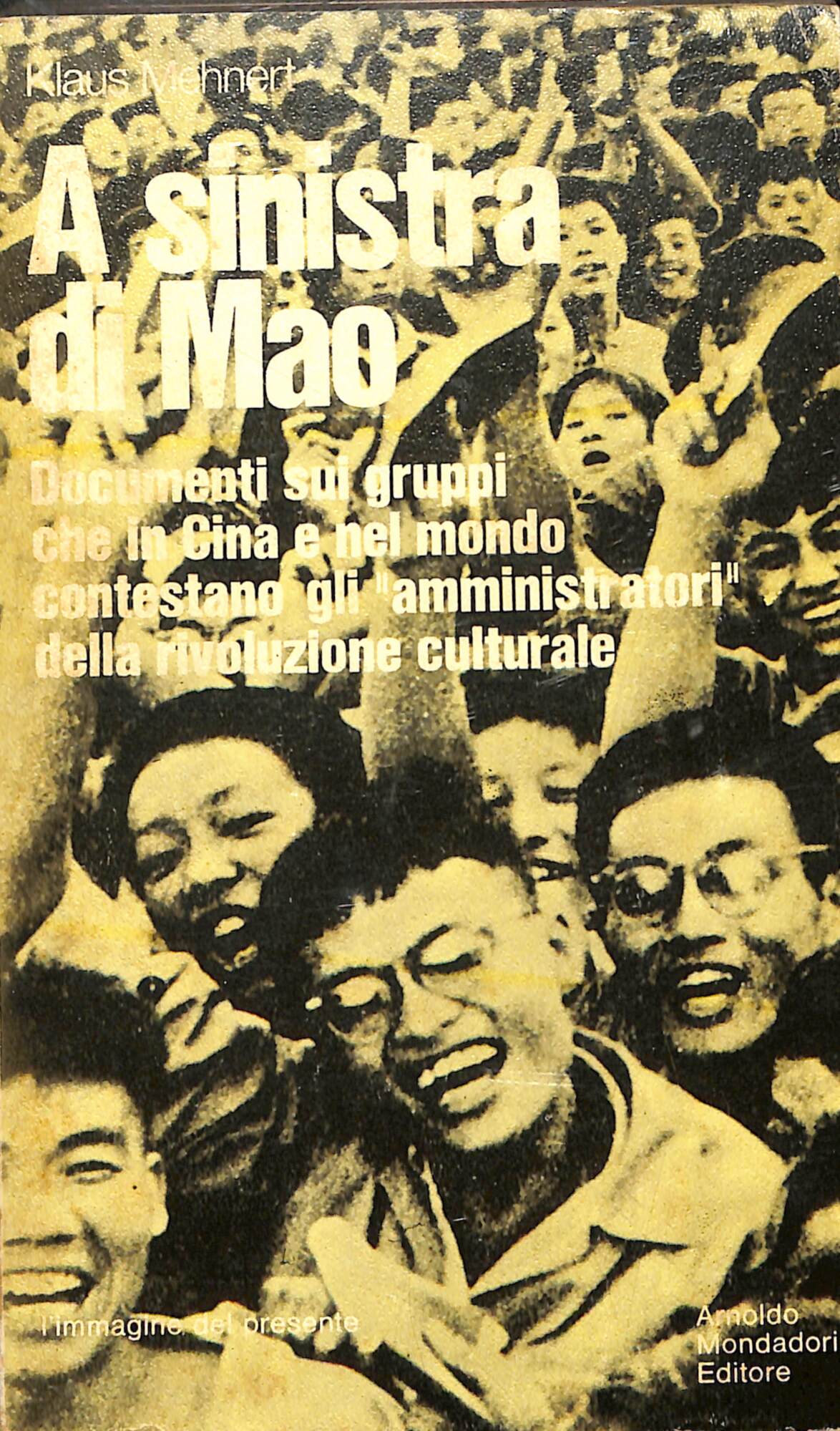A sinistra di Mao