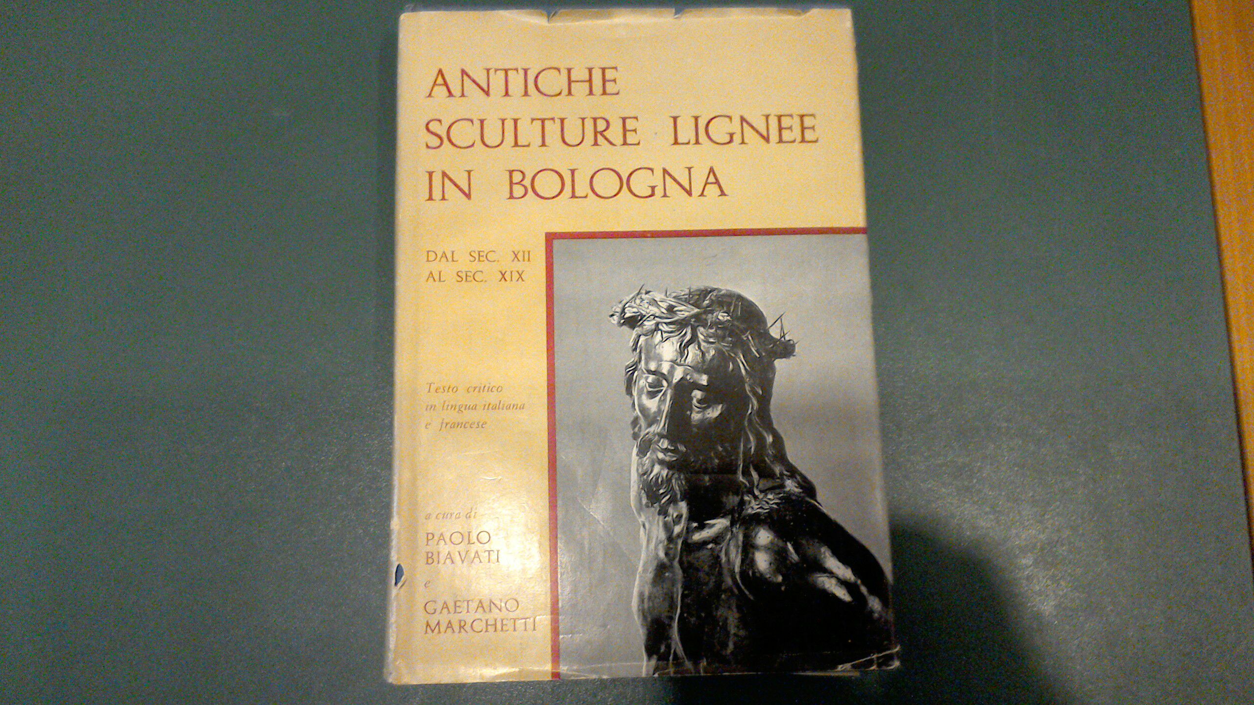 Antiche sculture lignee in Bologna