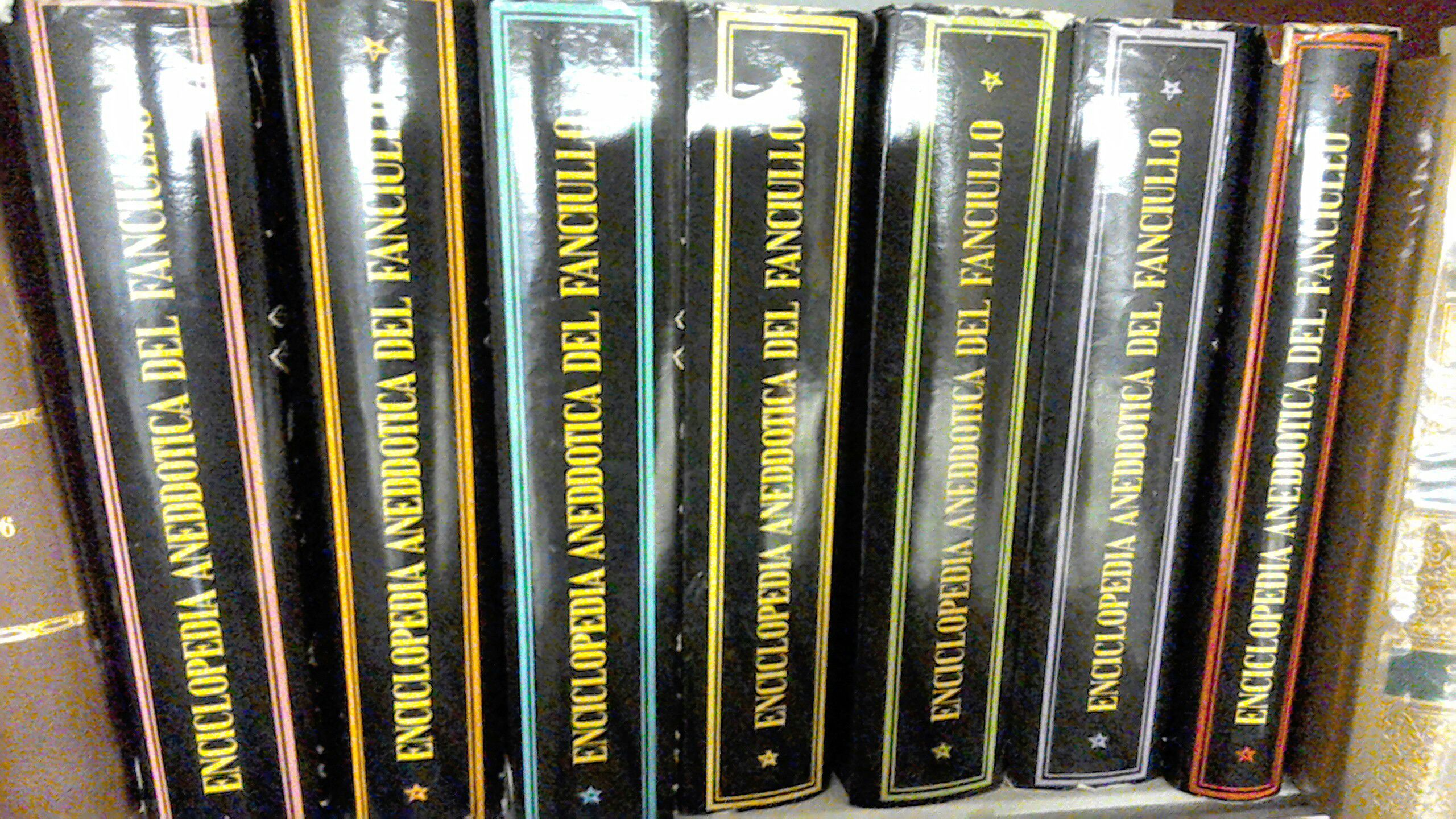 Enciclopedia aneddotica del fanciullo ( 7 volumi )