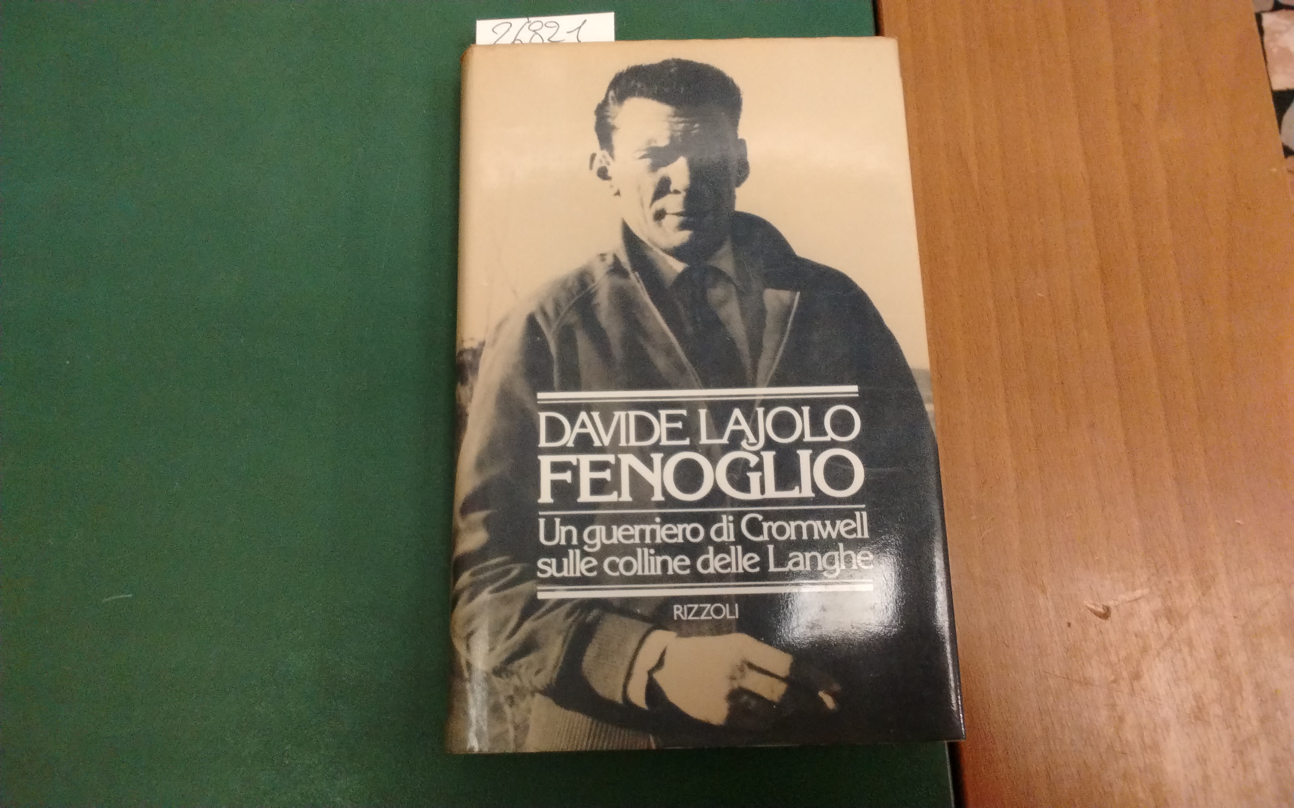 Fenoglio - un guerriero di Cromwell sulle colline delle Langhe