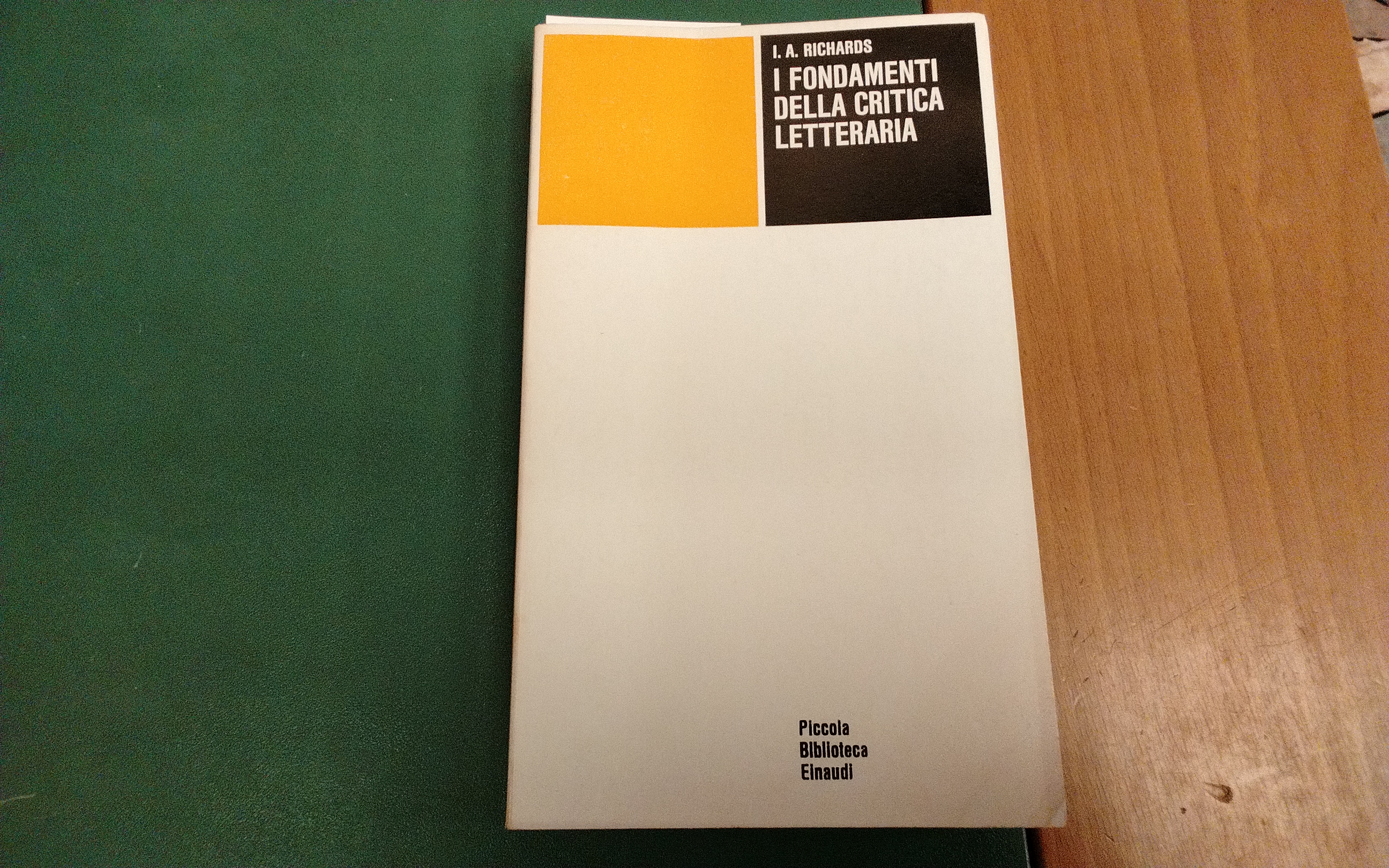 I fondamenti della critica letteraria