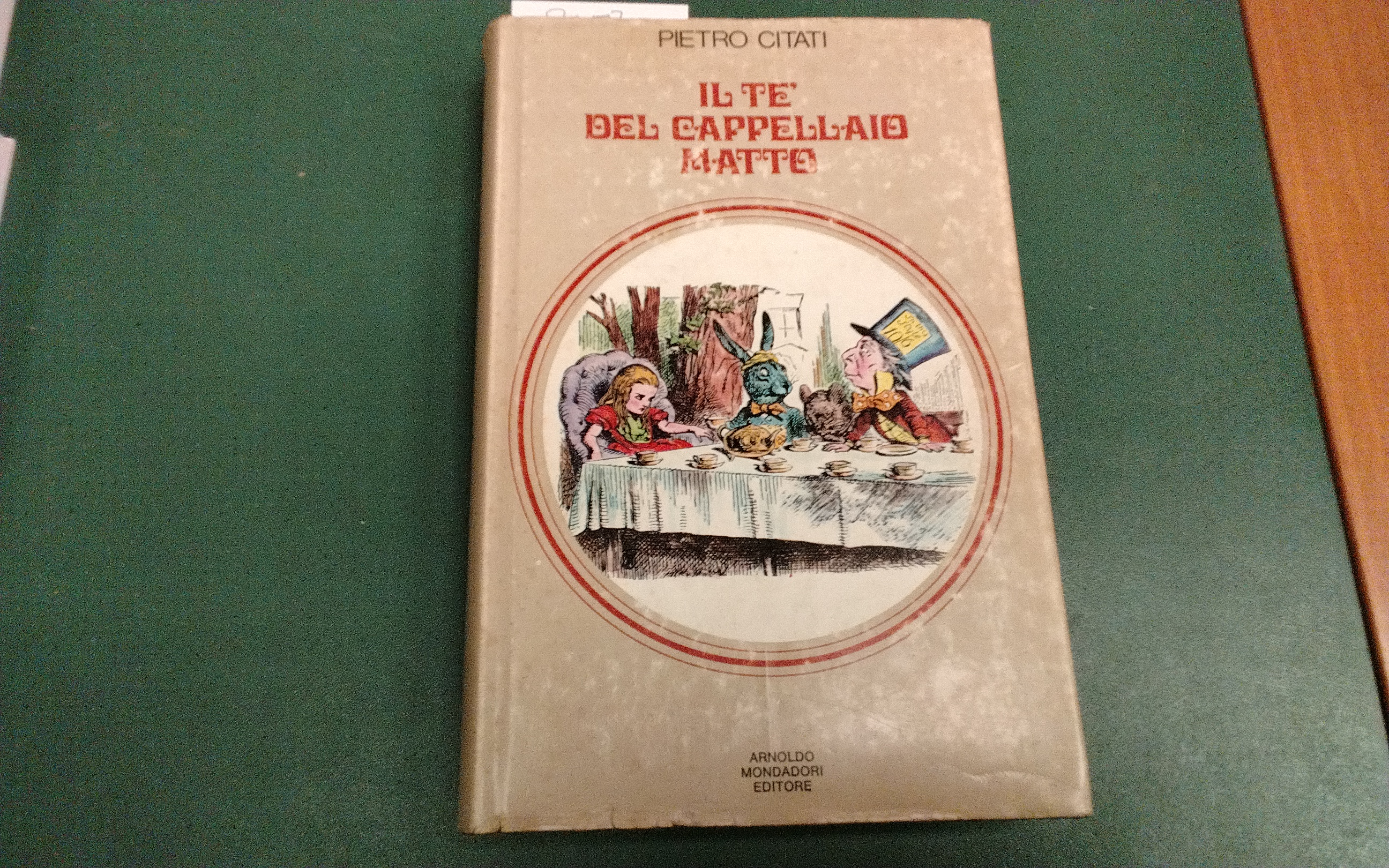 Il te' del cappellaio matto