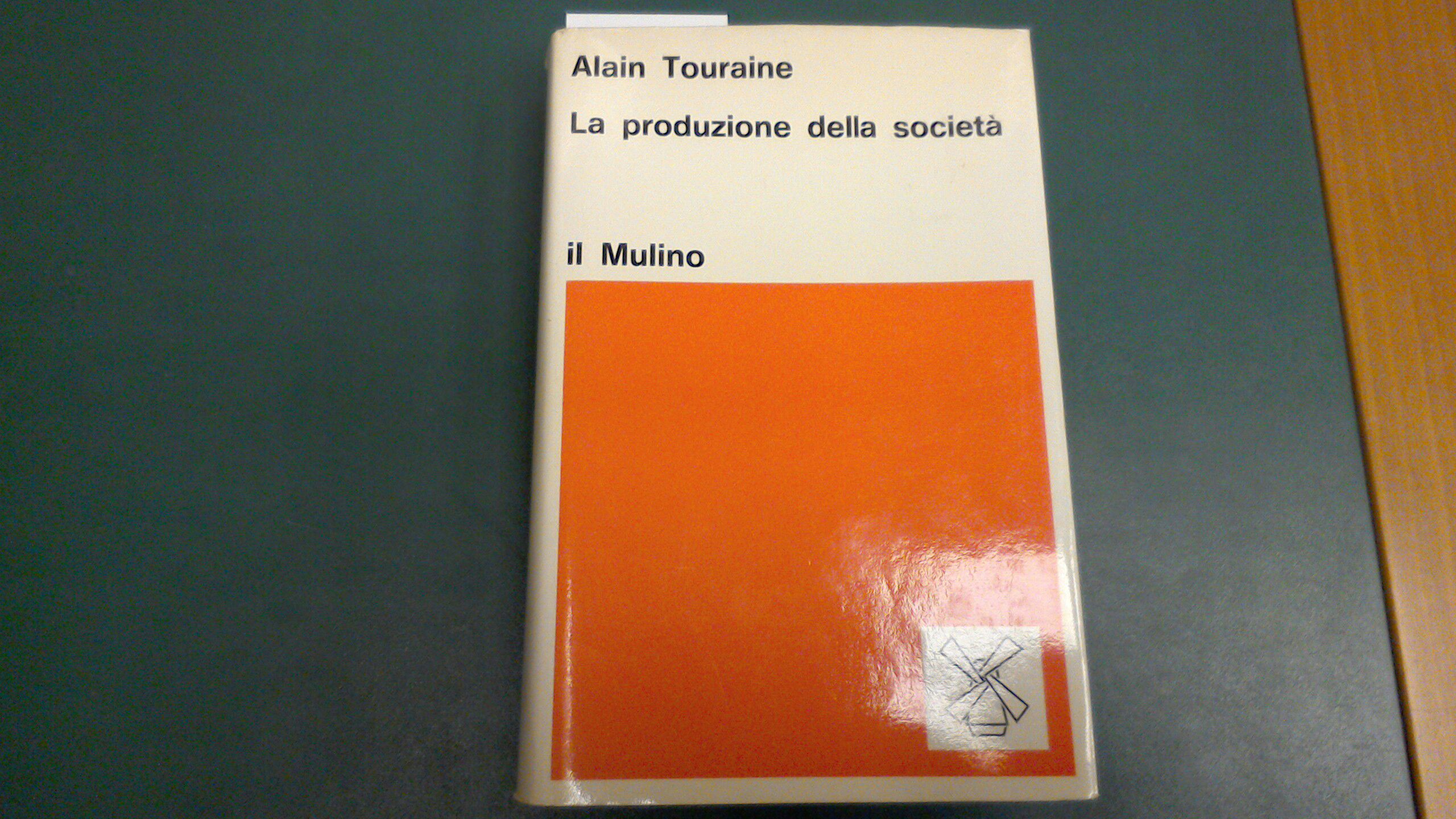 La produzione della società