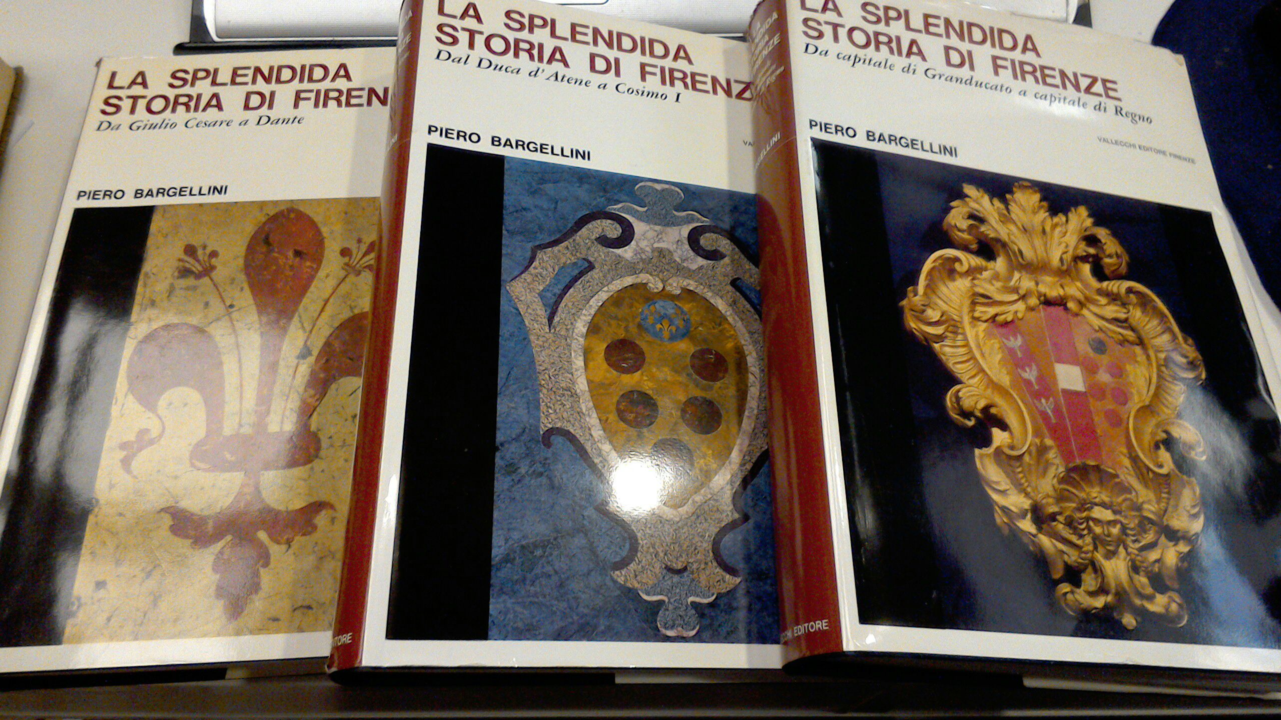 La splendida storia di Firenze ( volumi 1-3 )