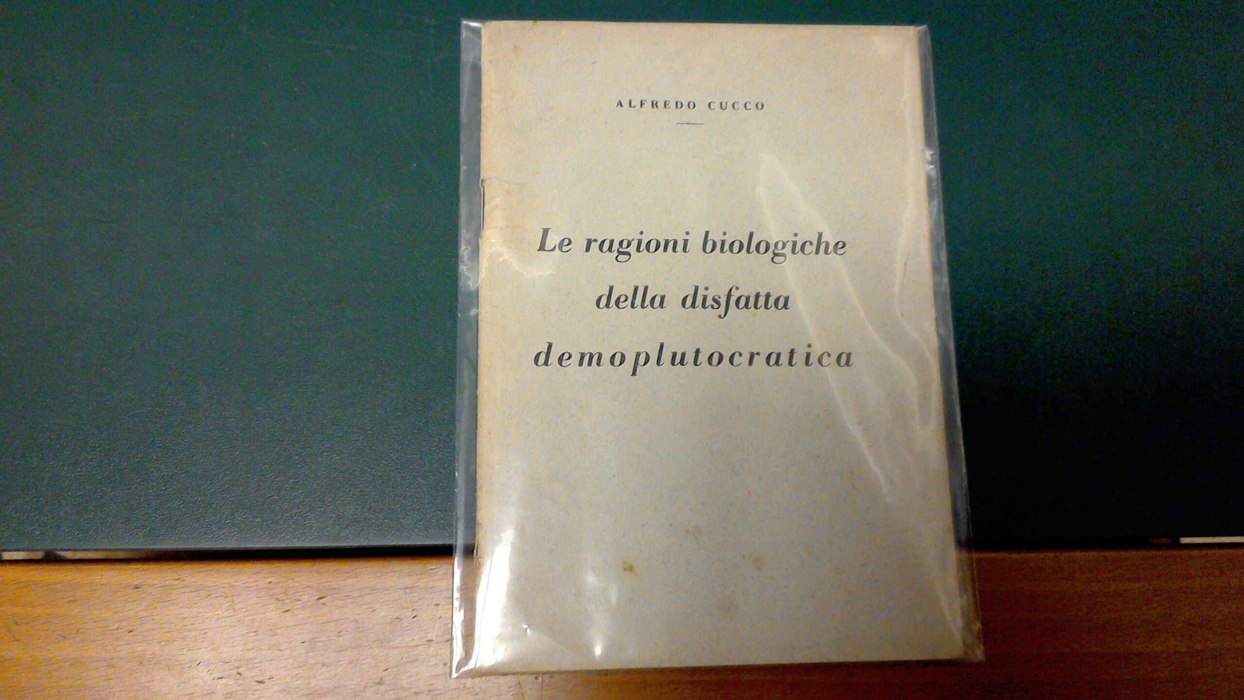Le ragioni biologiche della disfatta demoplutocratica