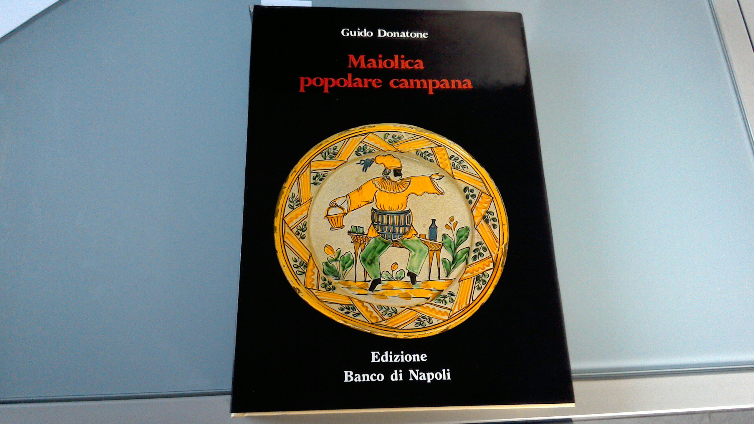 Maiolica popolare campana