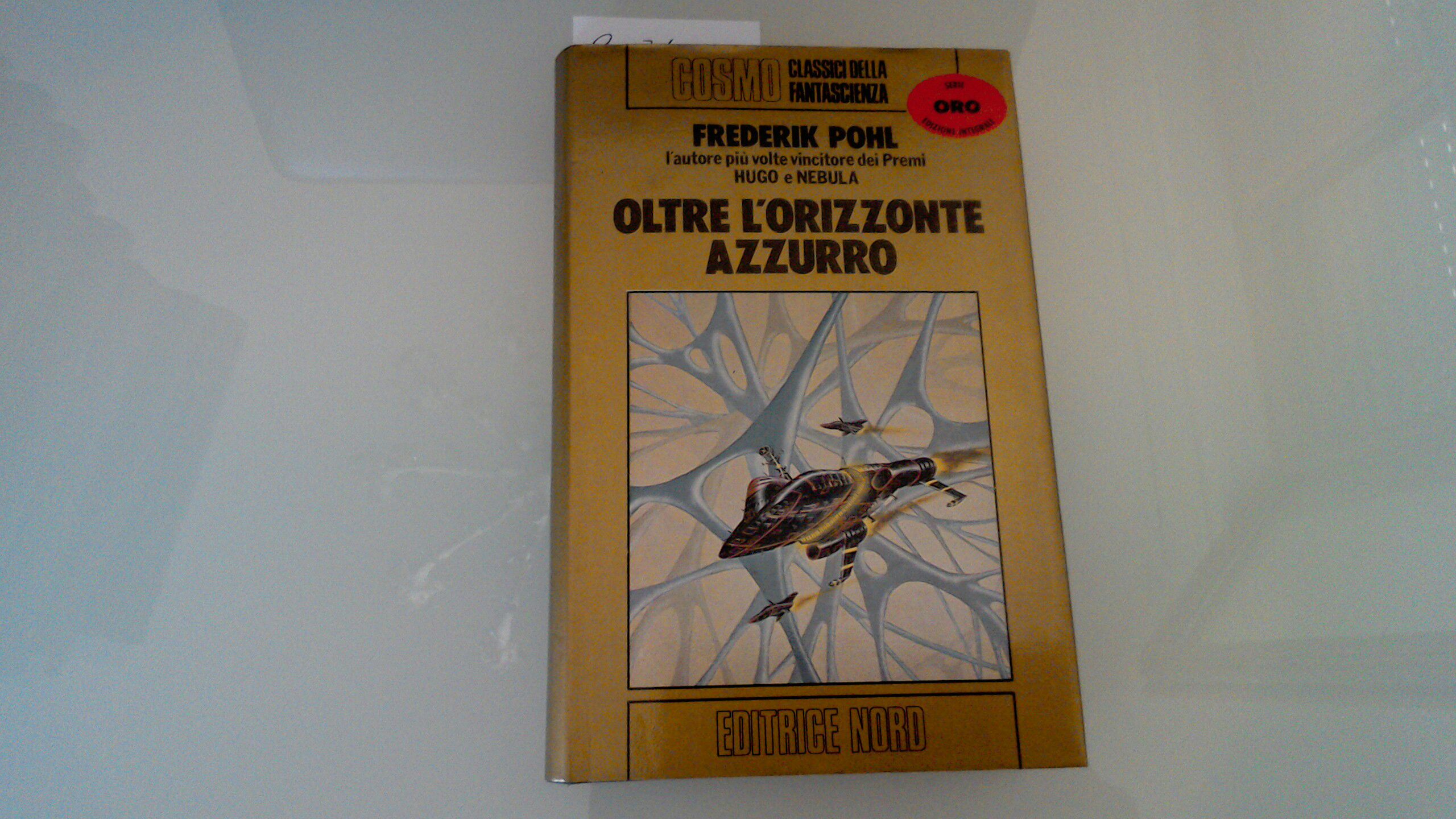 Oltre l'orizzonte azzurro